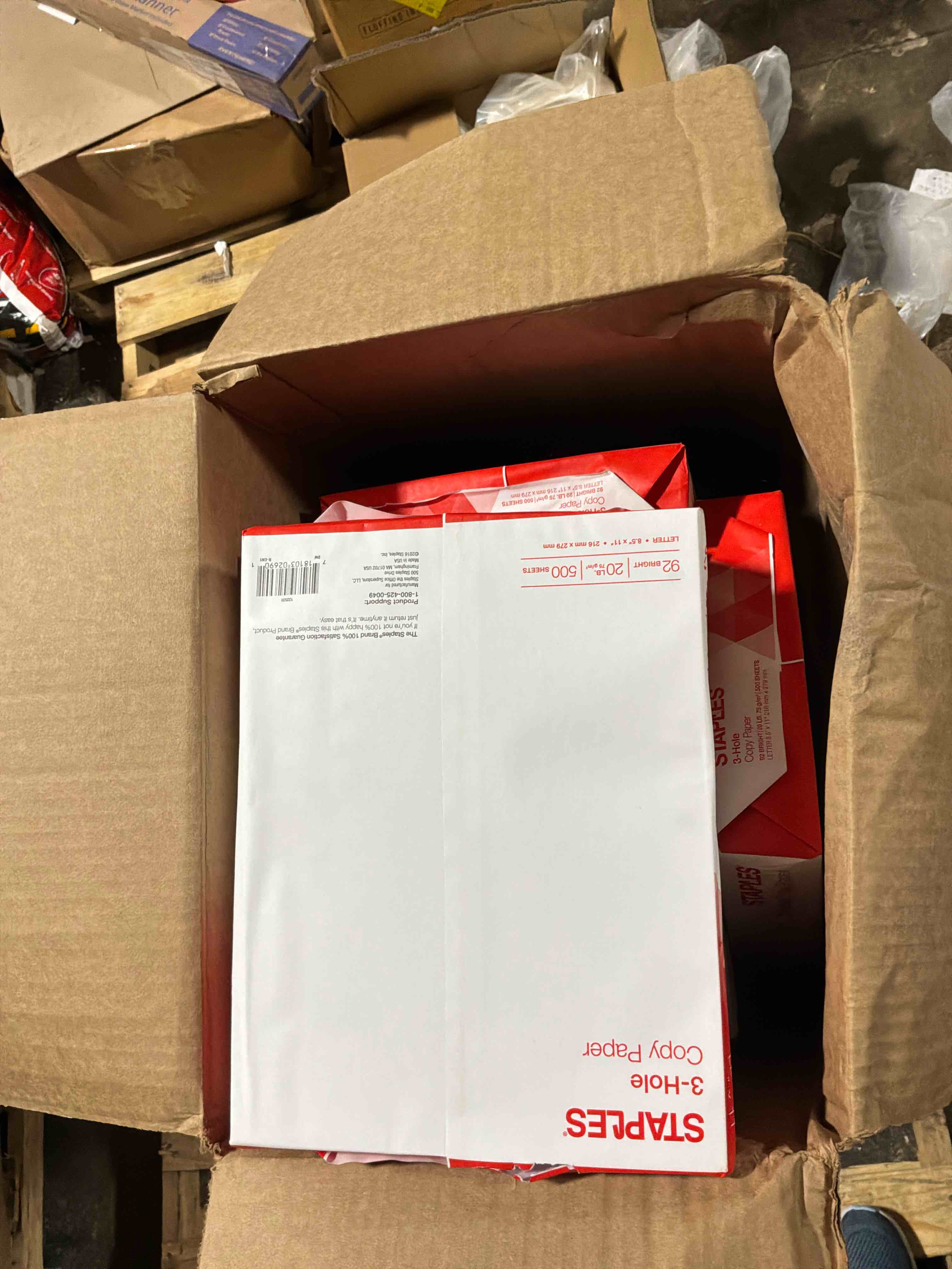 Condition photo showing Good Condition for staples copy - white - letter a size (8.5 in x 11 in) - 75 g/m??? - pack of 10