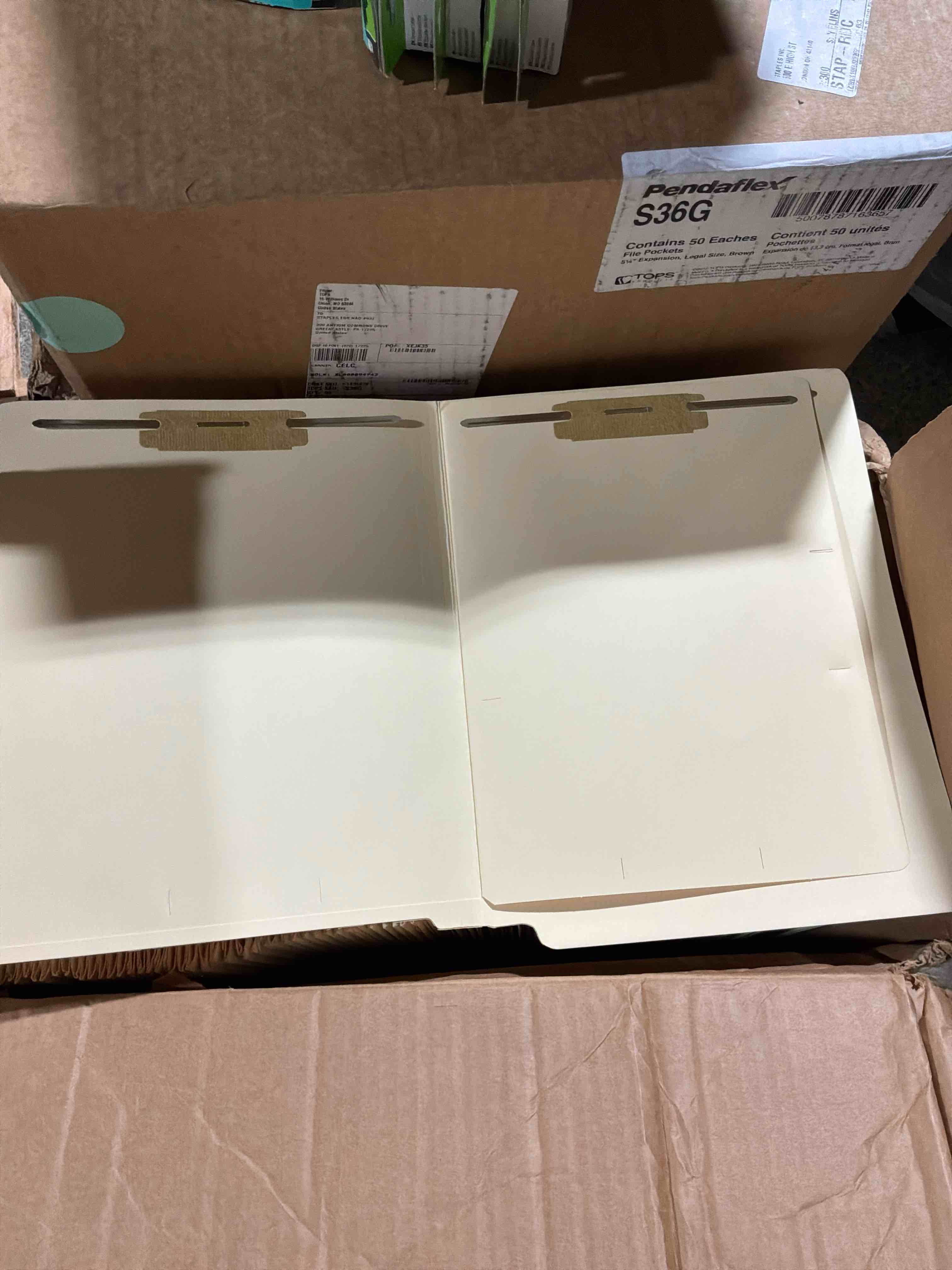 https://s3.amazonaws.com/lotting-images-prod/bidfta/TEA4398650_1775654651918.jpeg