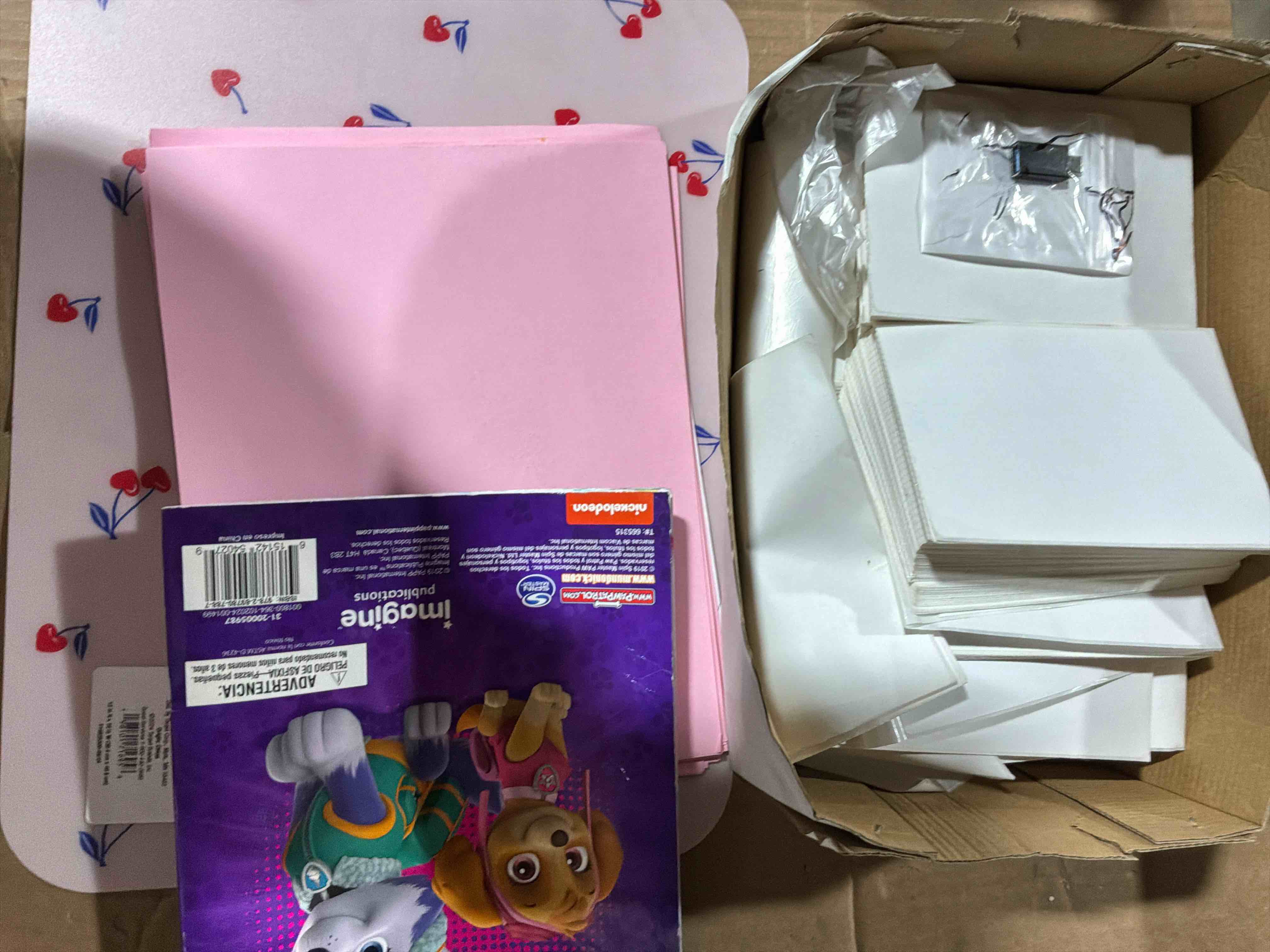 Condition photo showing Good Condition for variety of office supplies 