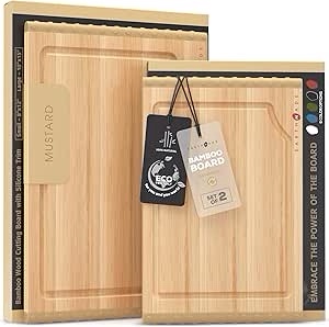 earth made bamboo wood cutting board with silicone trim small 8”x12” medium 10”x15”
