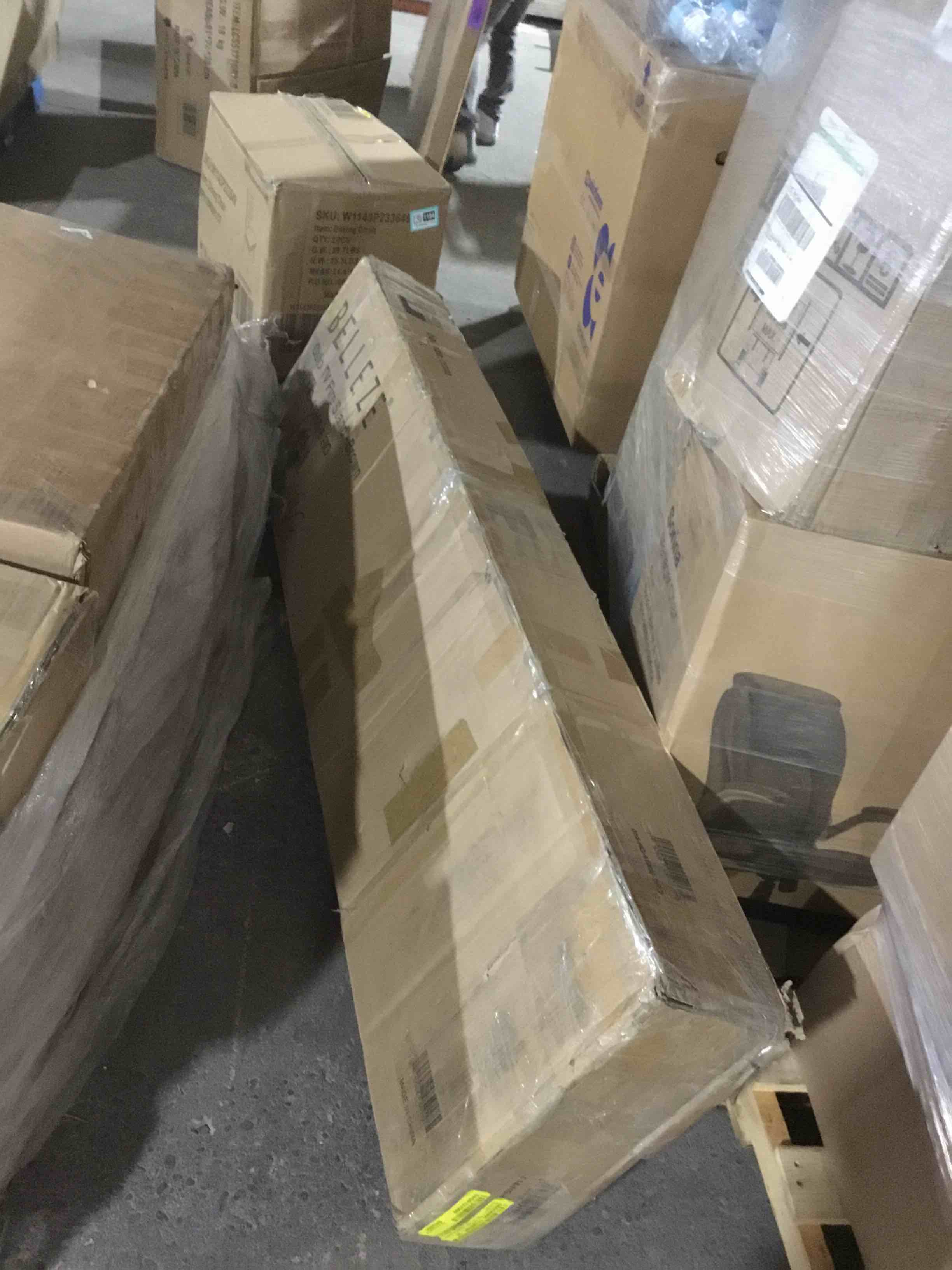 Condition photo showing Good Condition for Belleze Oslo Tv Fire Stand Brown