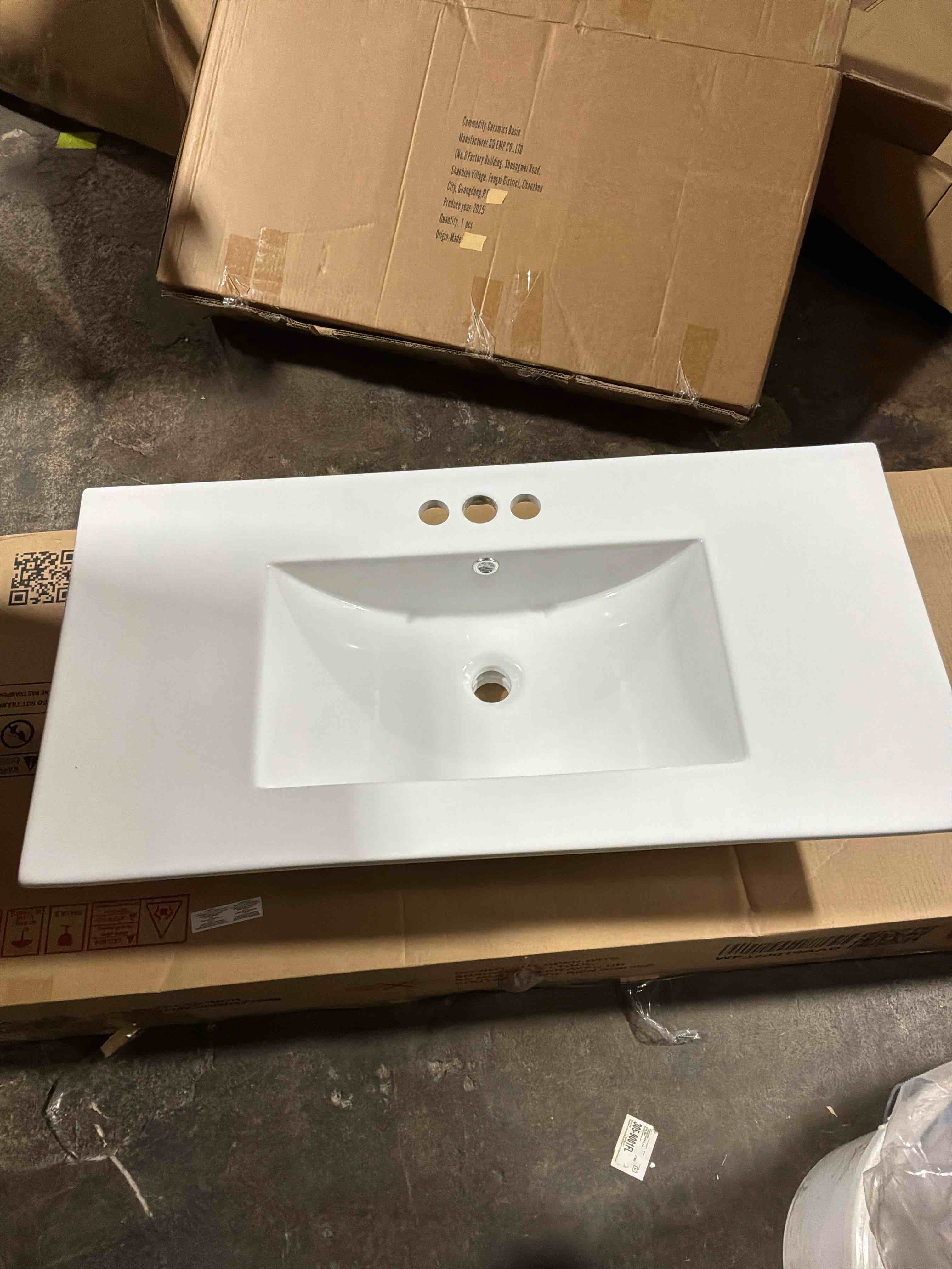 Condition photo showing New/Like New for 30" Ceramic Bathroom Vanity Sink Top, Modern White Vanity Top for cabinet with Triple Faucet Holes