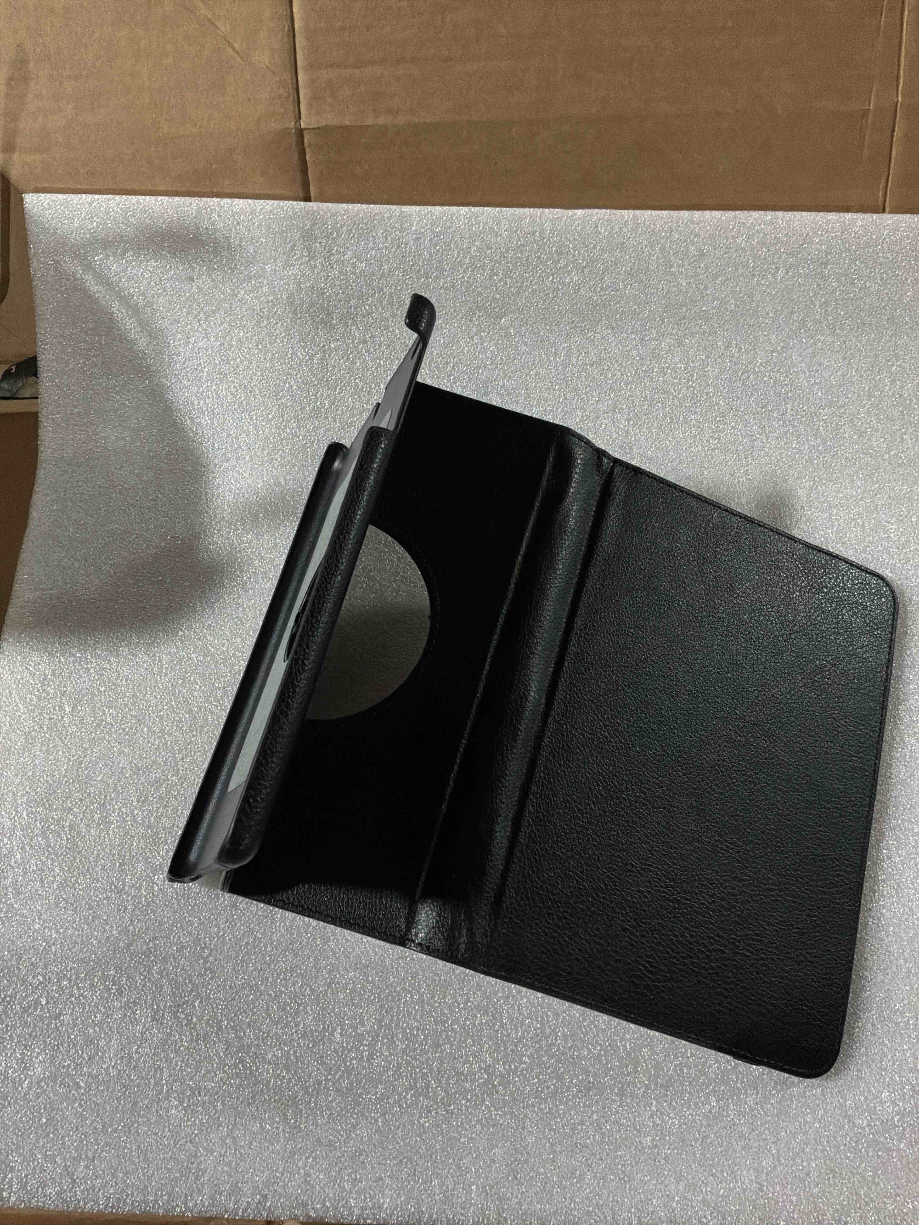 https://s3.amazonaws.com/lotting-images-prod/bidfta/TEA4401703_1772631713153.jpeg