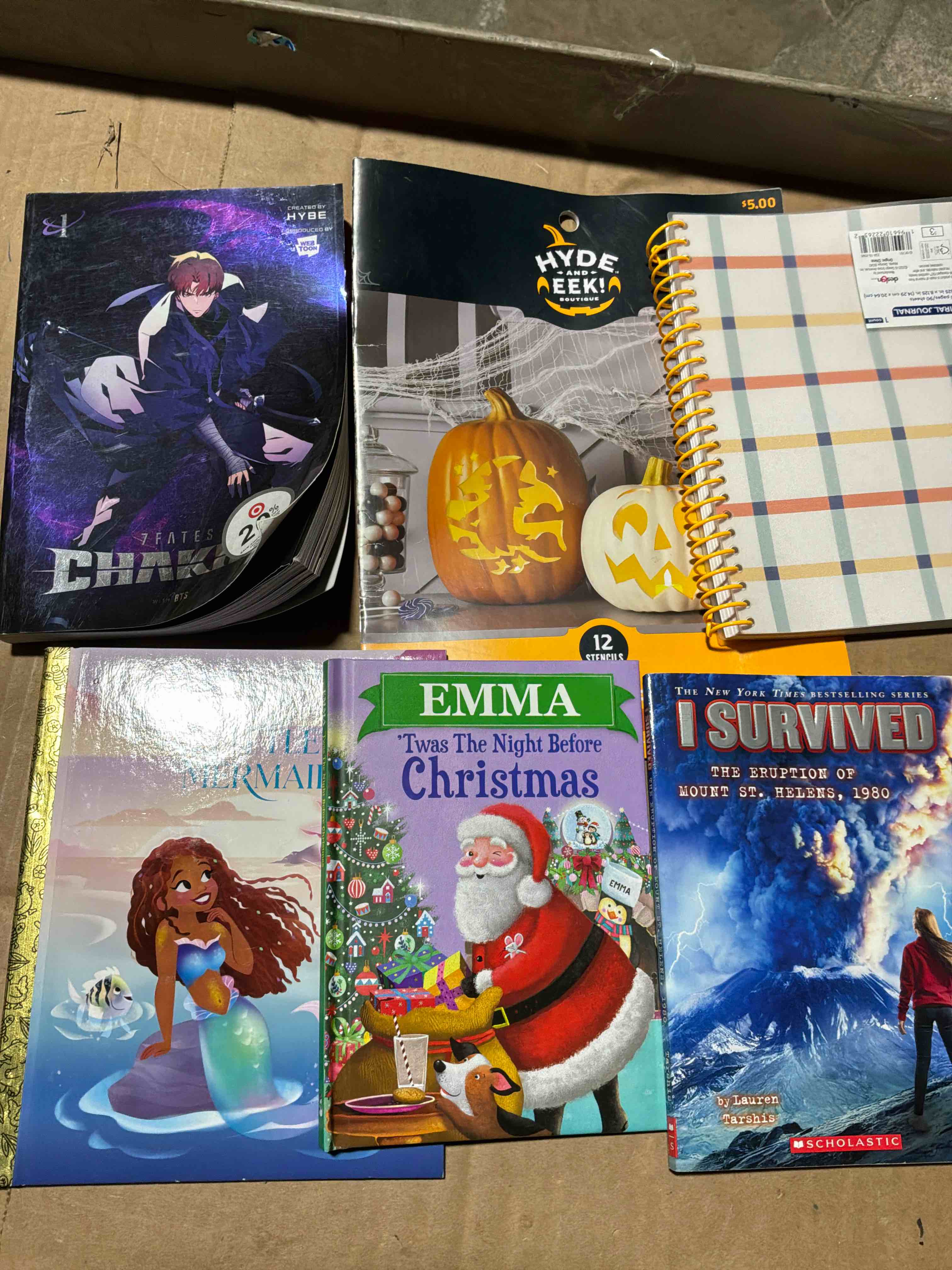 Condition photo showing New/Like New for 7Fates: Chakho, Volume 1 (Comic) - by Hachette (Paperback)