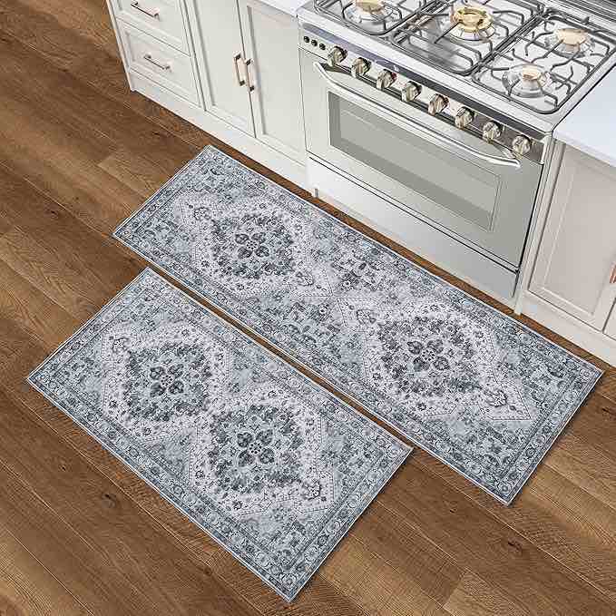 Condition photo showing New/Like New for Wyatt & Ash Dream Mink Washable 2-Piece Set Geraldine Grey Geometric