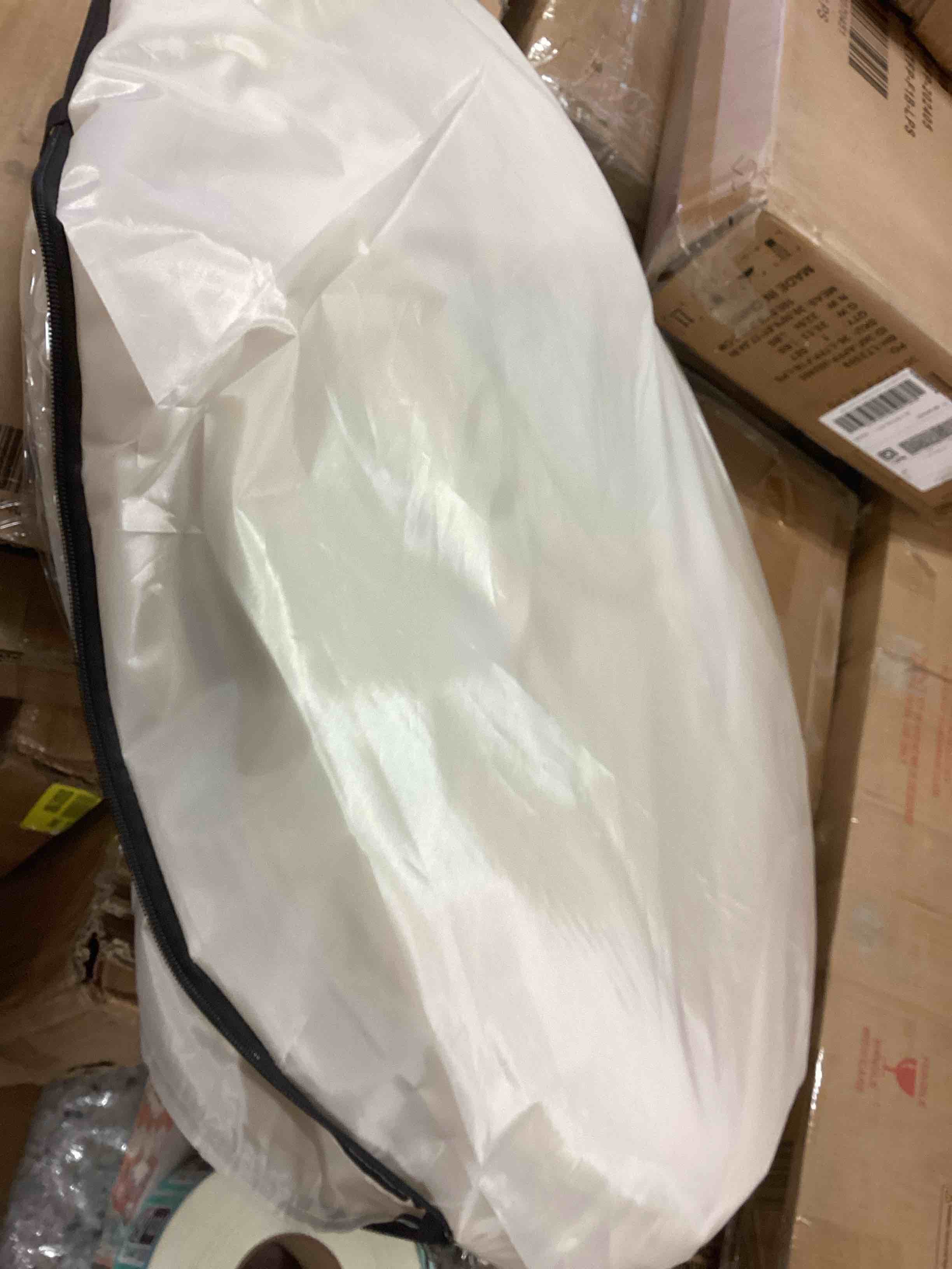 Condition photo showing Good Condition for pop up bubble tent, outdoor bubble house, garden courtyard tent, clear igloo tents for outside, camping, picnics, lawn, garden