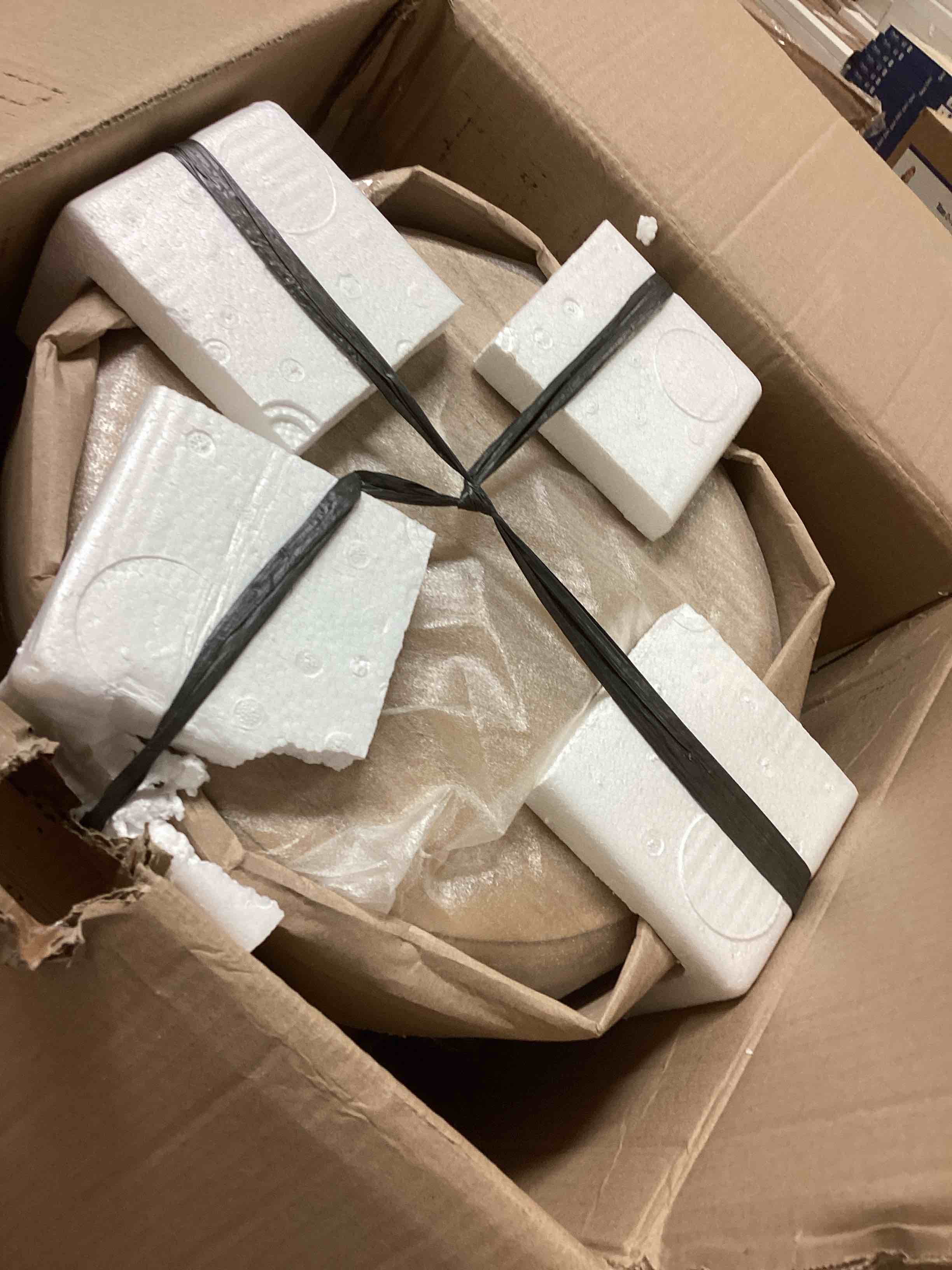 https://s3.amazonaws.com/lotting-images-prod/bidfta/TEA4411057_1776720319963.jpeg