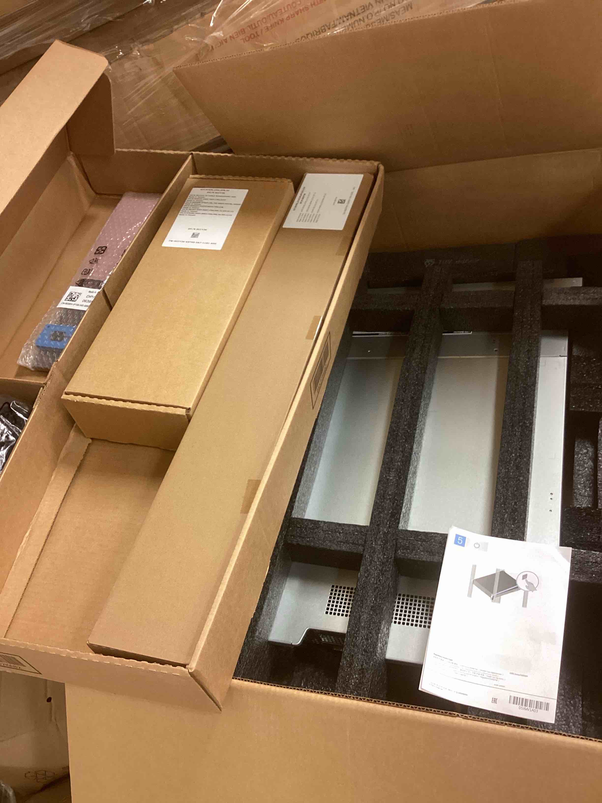 Condition photo showing New/Like New for dell poweredge f760xs