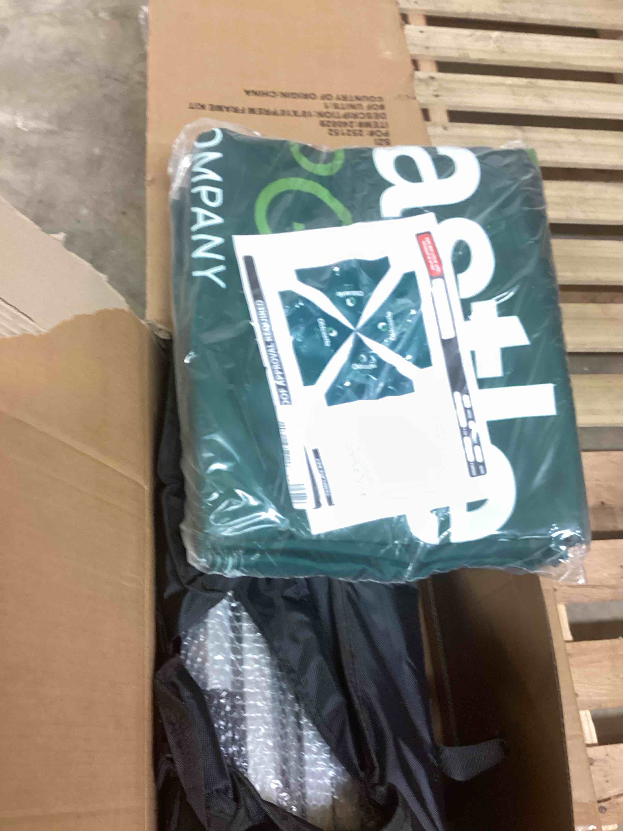 Condition photo showing New/Like New for 10’ x 10’ aluminum tent full-bleed oldcastle logo
