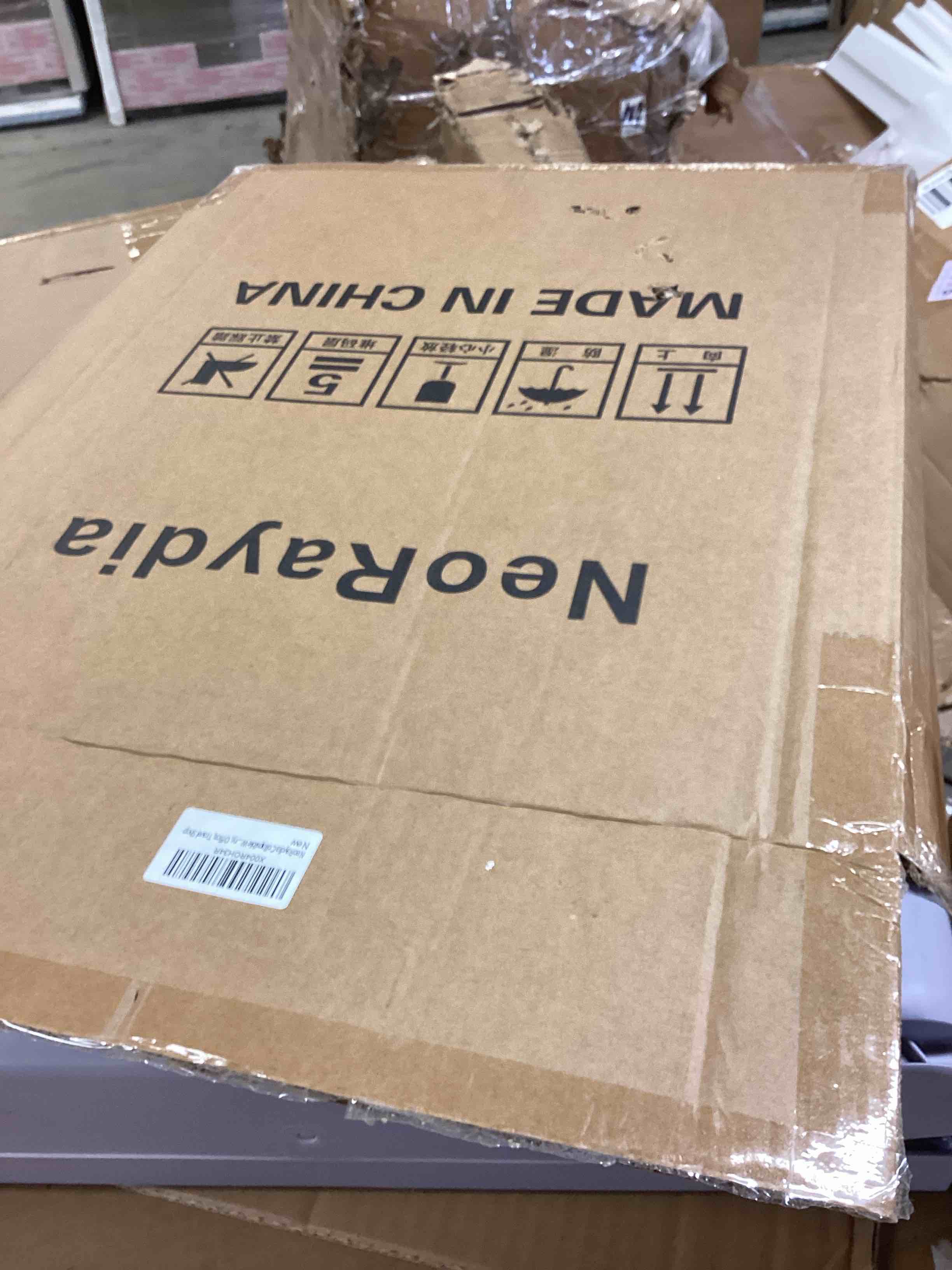 https://s3.amazonaws.com/lotting-images-prod/bidfta/TEA4411163_1776793504955.jpeg