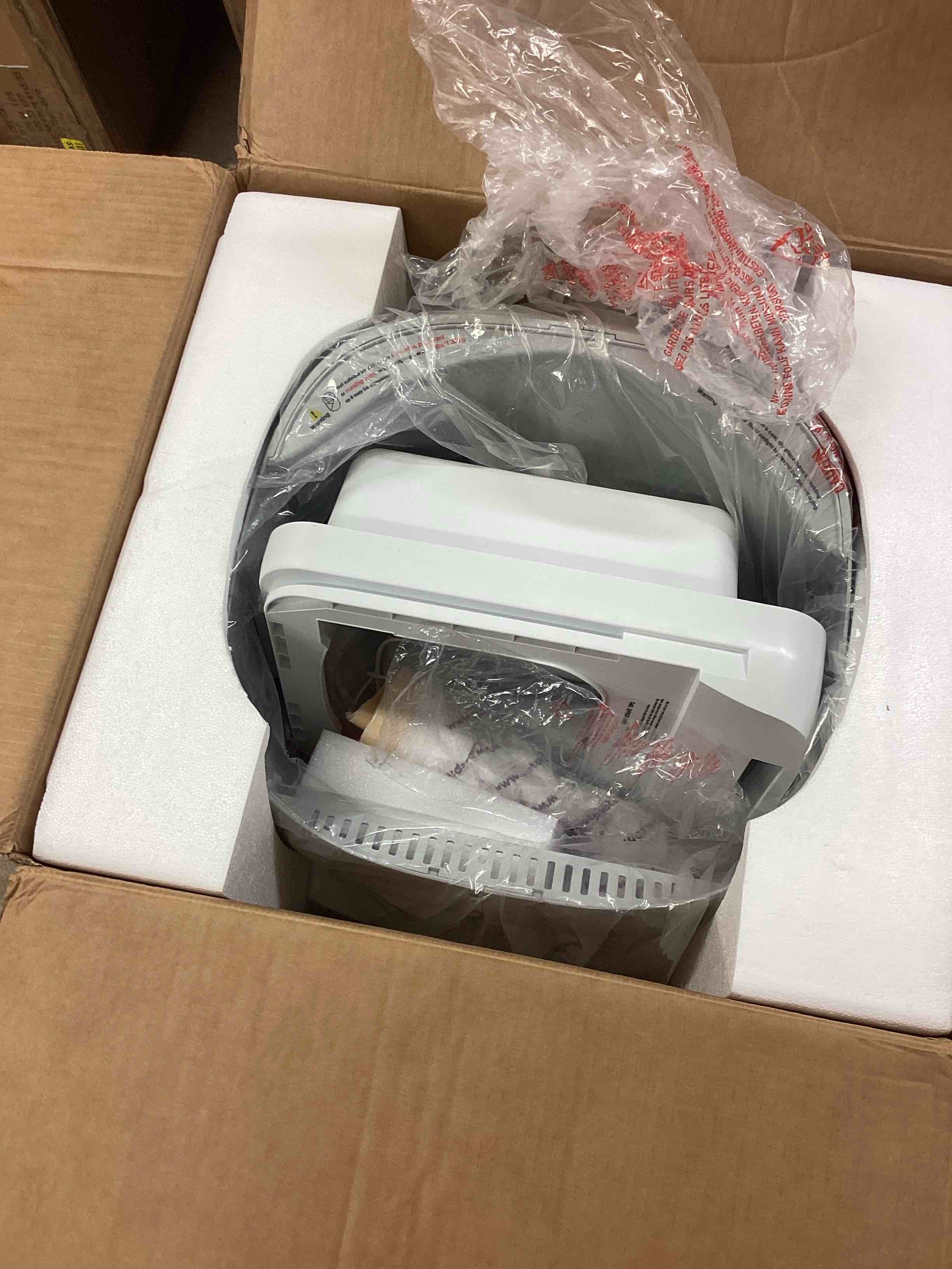 Condition photo showing As Is for autoscooper 11 automatic cat litter box