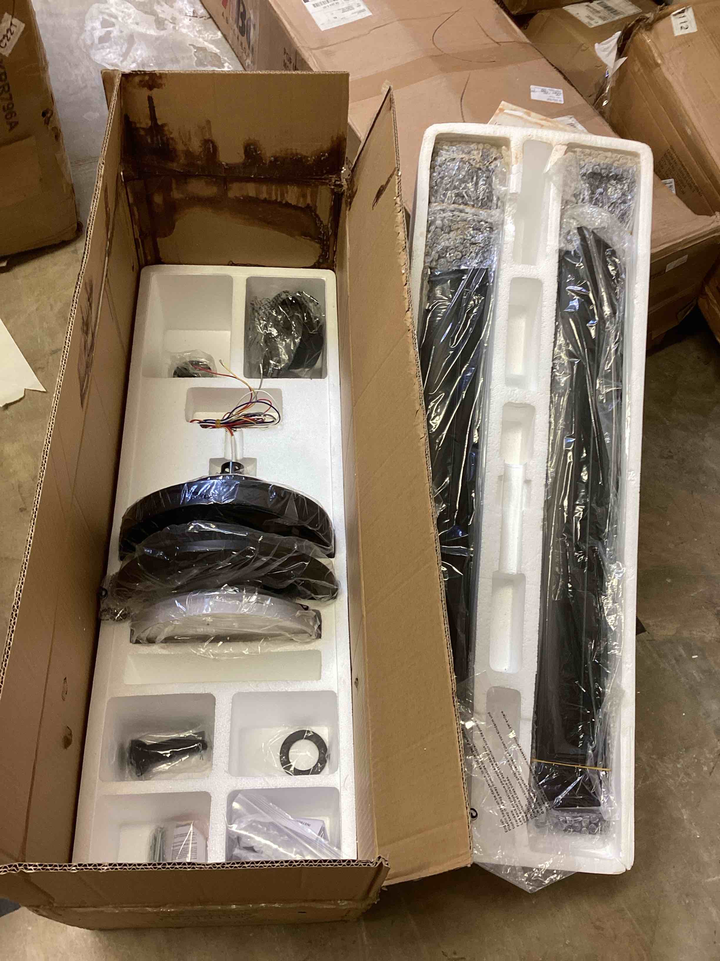 Condition photo showing Good Condition for arrot uncle 75-in black with black blades led ceiling fan with light and remote control
