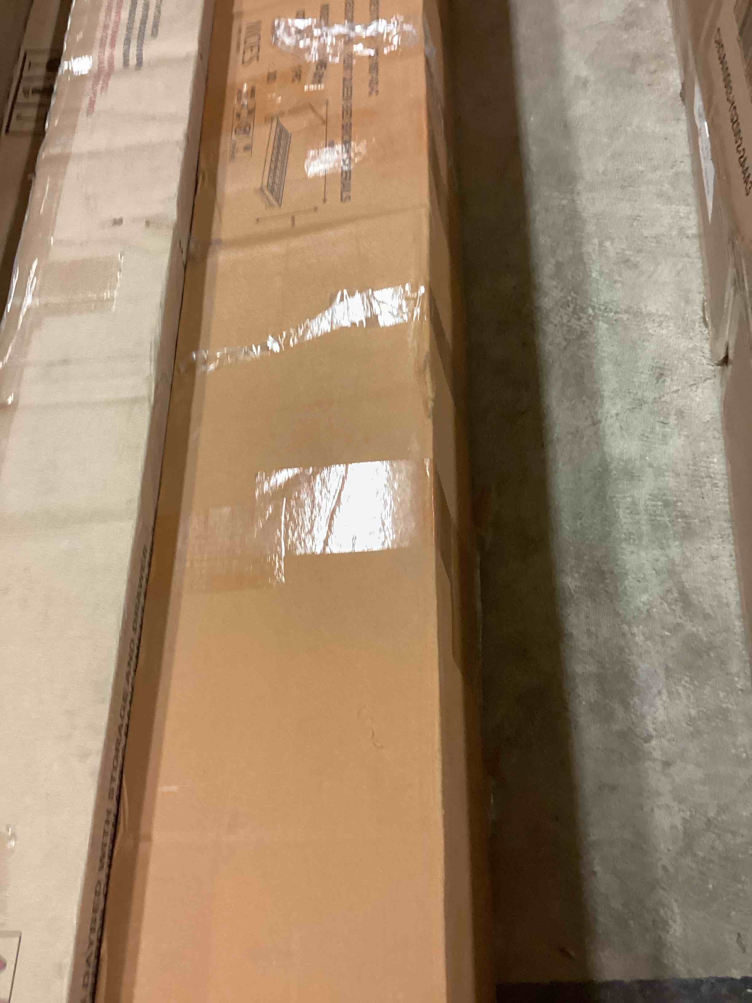 Condition photo showing Good Condition for bent queen size bed (incomplete 1 box of 3 only) 