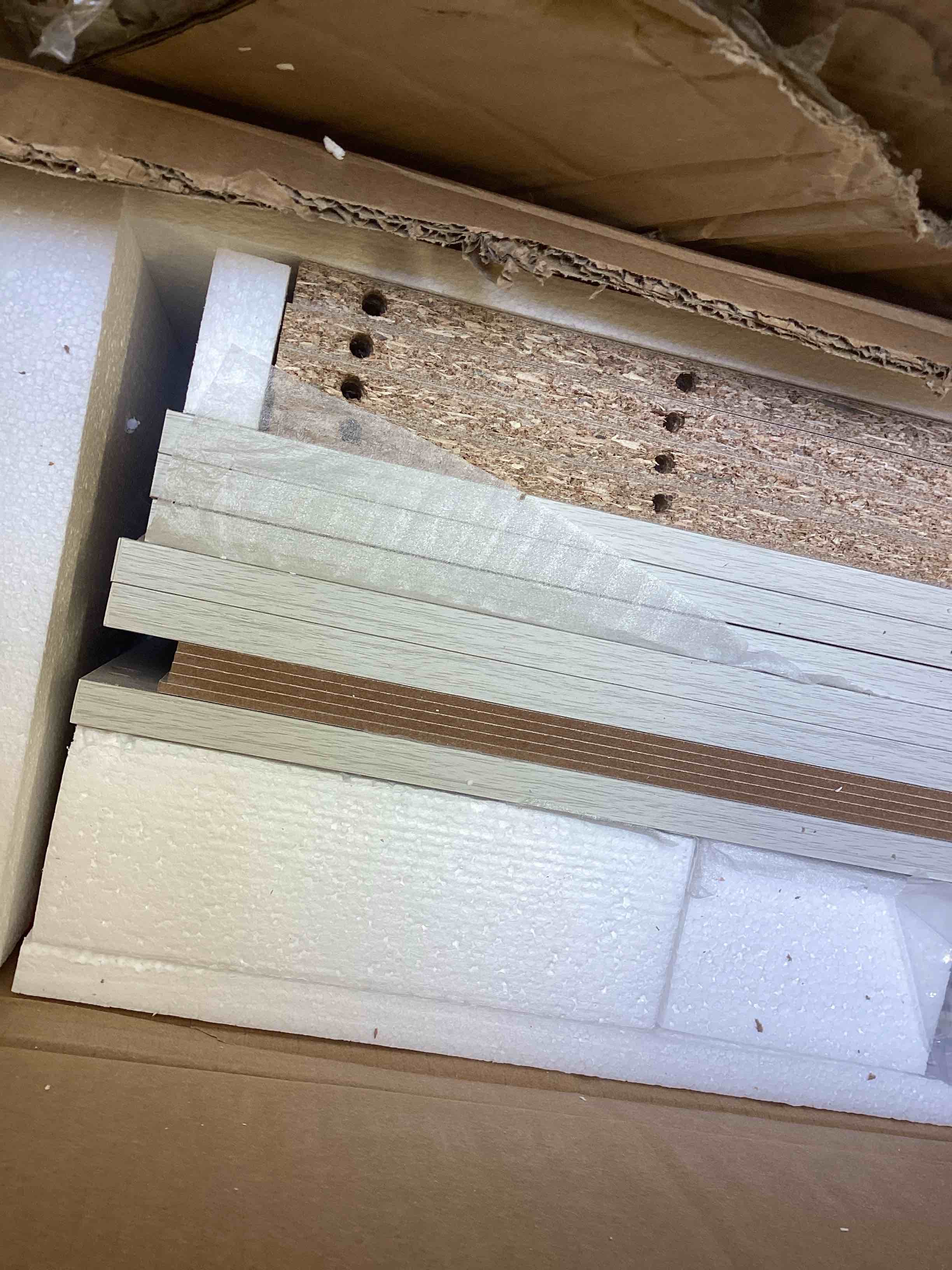 Condition photo showing Good Condition for 20 cube organizer shelf, white bookshelf with 3 fabric storage bins, storage book shelf, freestanding bookcase for bedroom living room, white book case, office cubicle storage rack