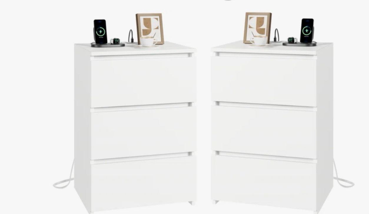 Condition photo showing As Is for 3-piece bedroom sets, storage bed with 2-drawers and charging port (only 1 cabinet) 