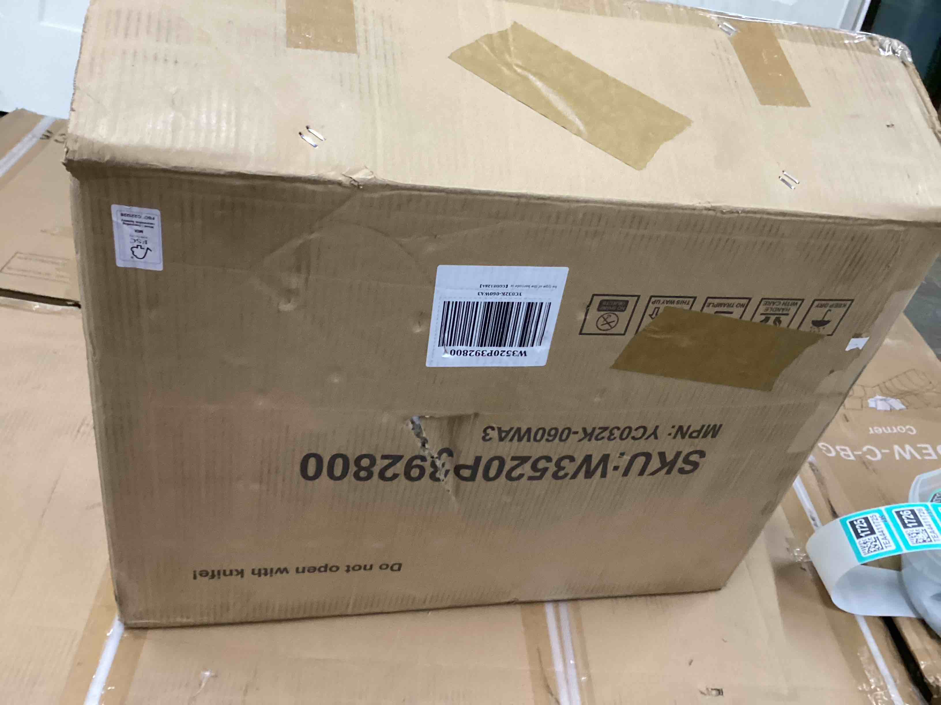https://s3.amazonaws.com/lotting-images-prod/bidfta/TEA4411725_1777305498052.jpeg