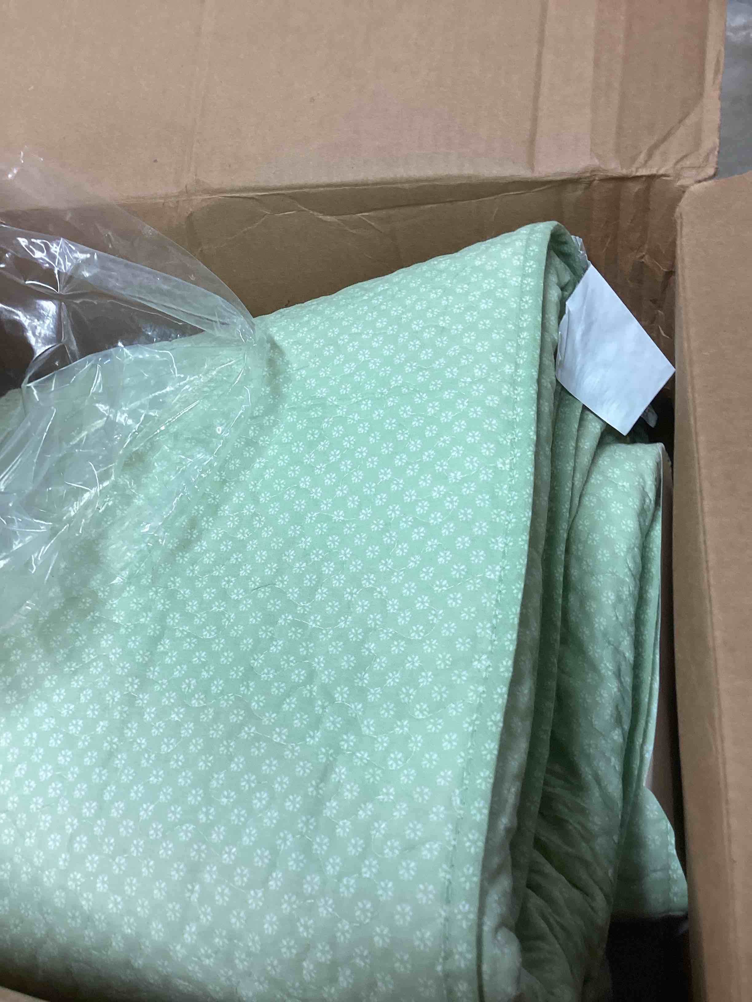 Condition photo showing As Is for laura ashley - queen quilt set, reversible cotton bedding with matching shams, lightweight home decor for all seasons (bedford green/off-white, queen)