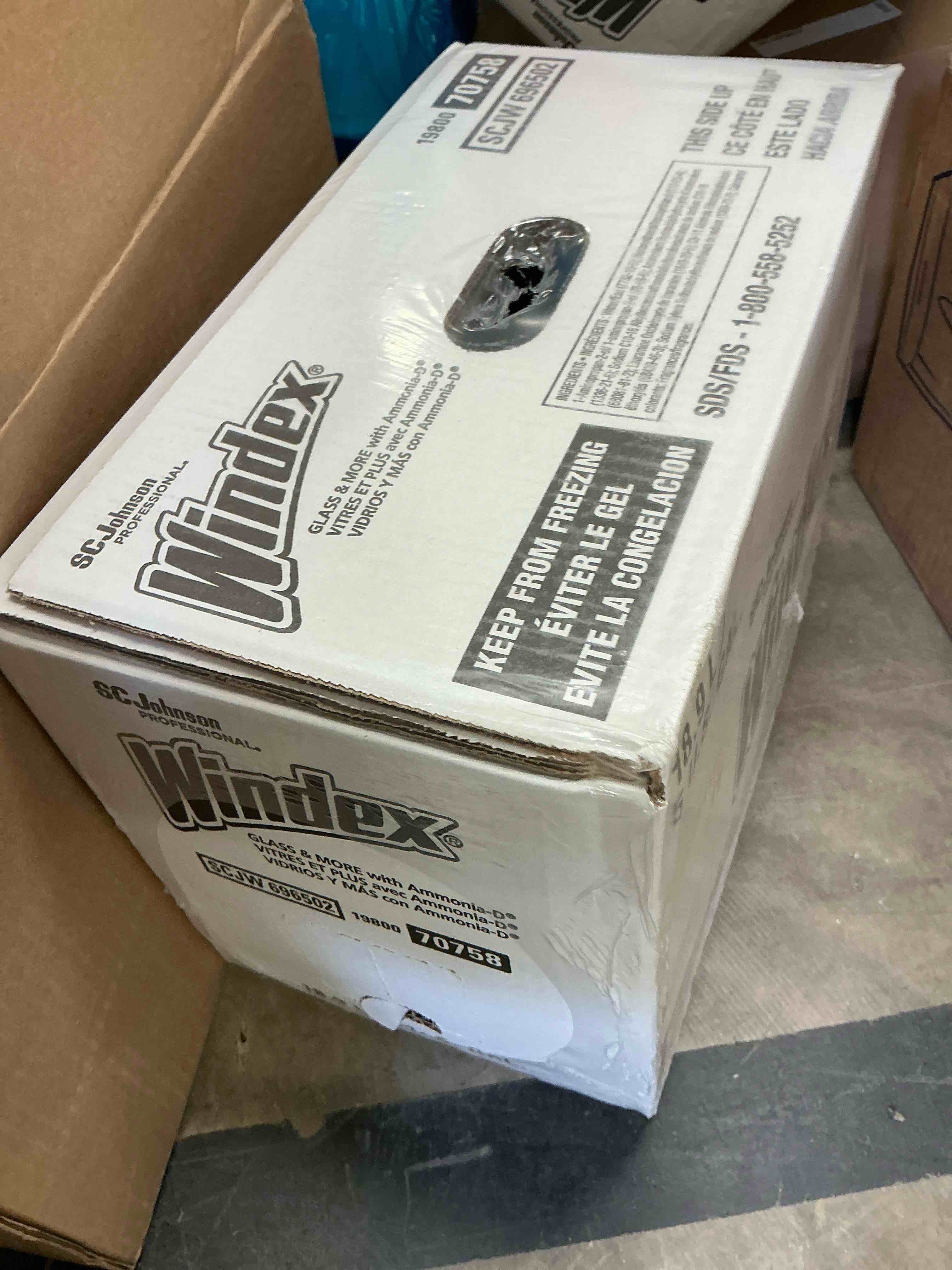 Condition photo showing New/Like New for windex glass cleanr with ammonia-d 5gal bag-in-box dispenser -sjn696502