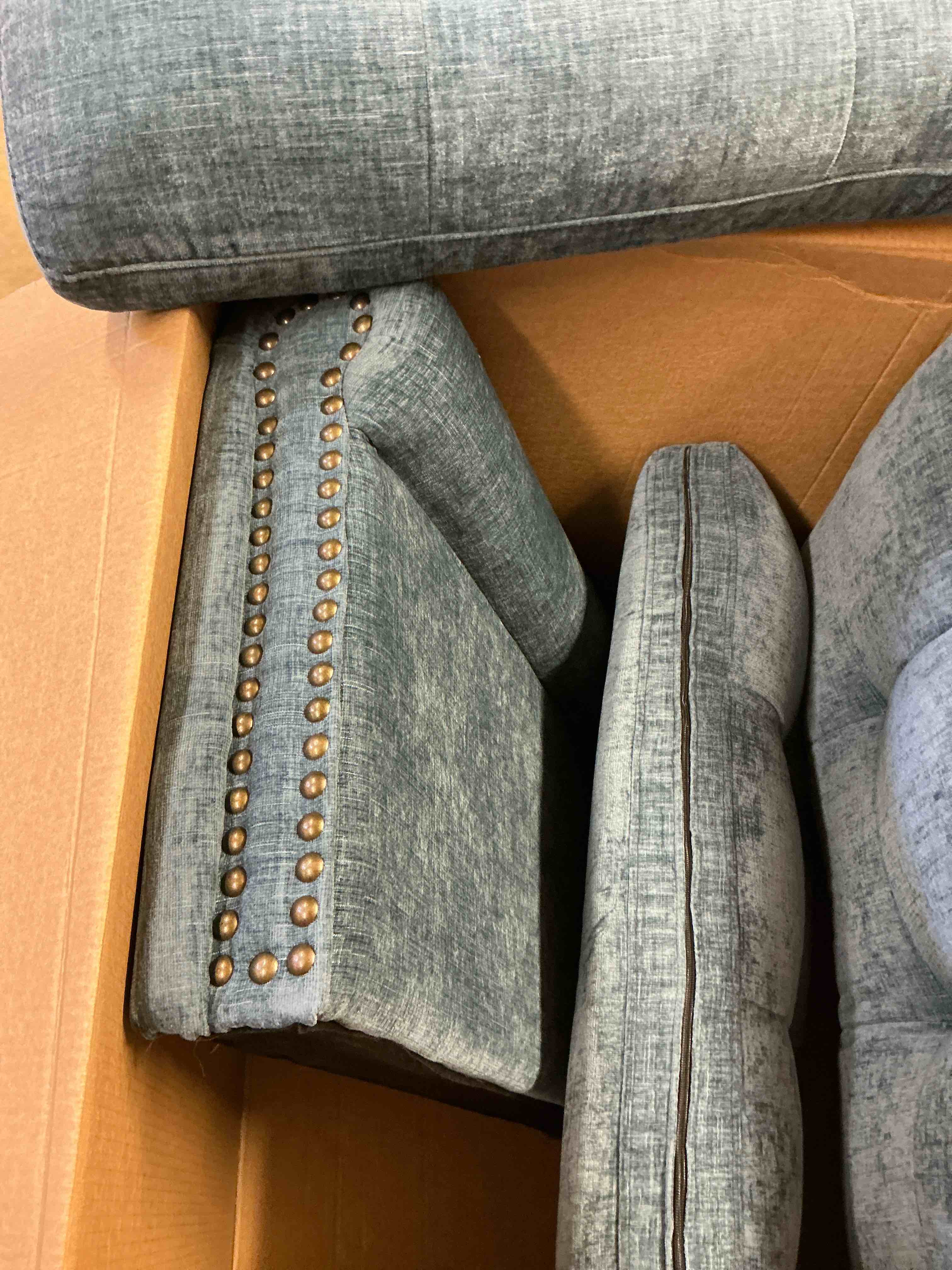 Condition photo showing As Is for roll arm 5-seat linen-like fabric modular sectional sofa in blue with throw pillows (incomplete set) (1 sofa arm and 3 cushions)