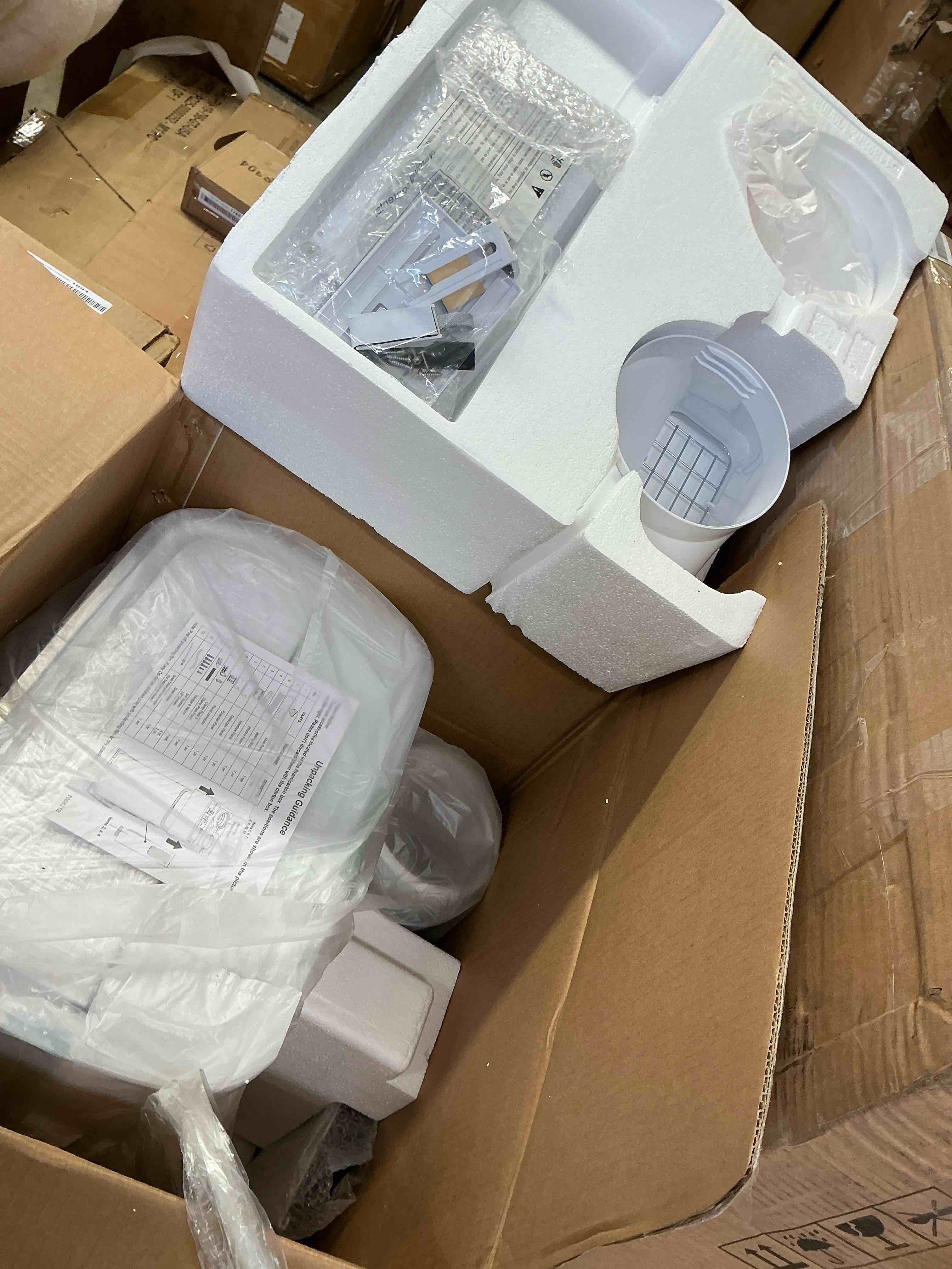 https://s3.amazonaws.com/lotting-images-prod/bidfta/TEA4412416_1781123827479.jpeg
