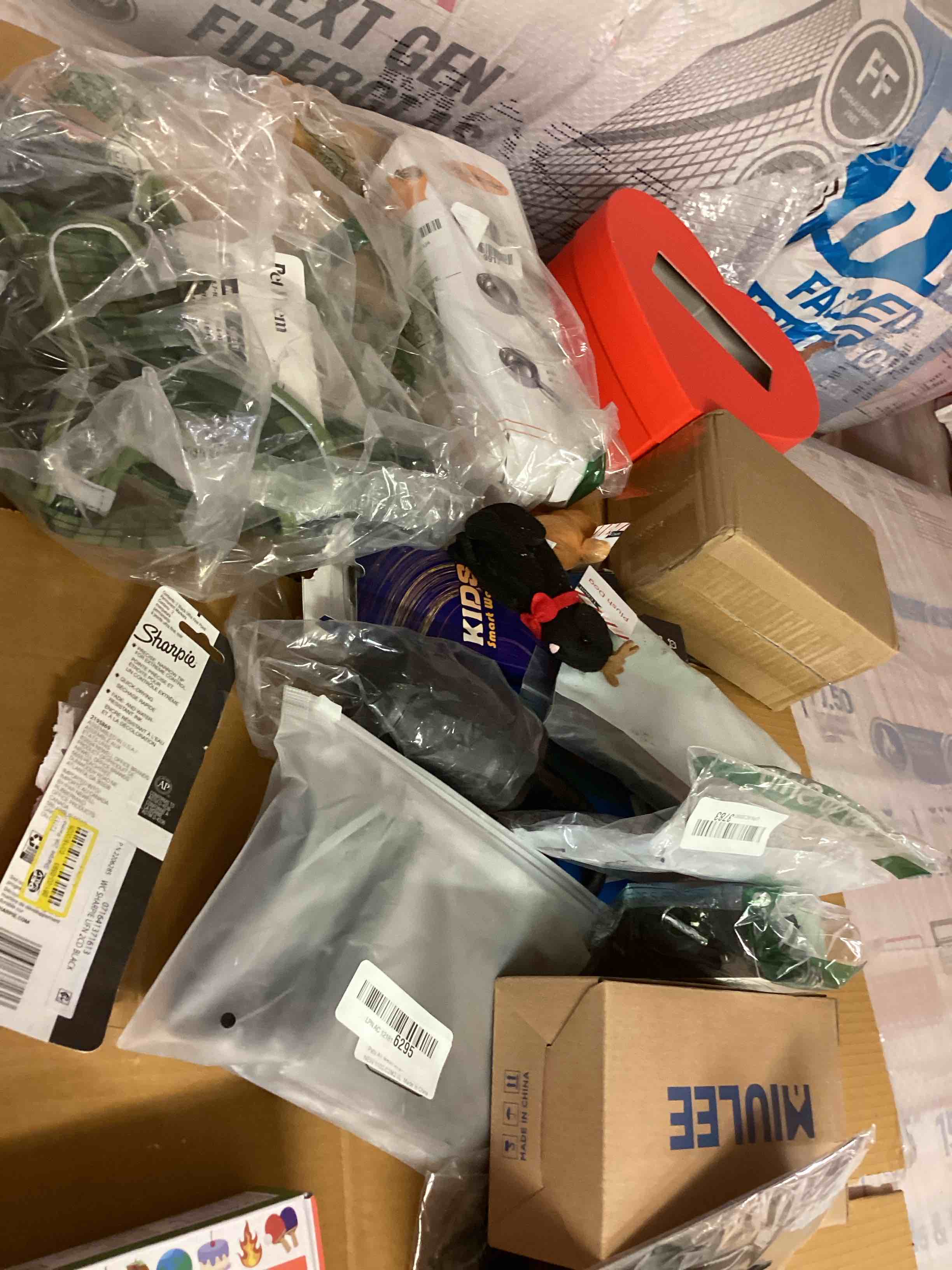 assorted miscellaneous items
