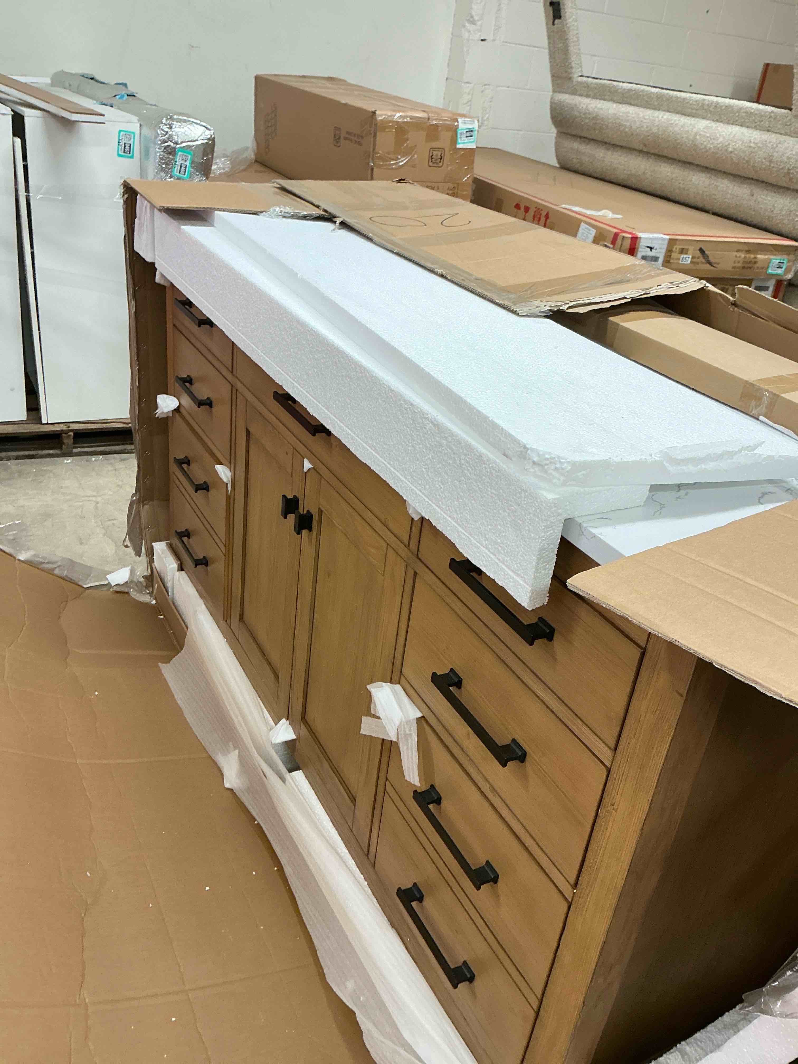 Condition photo showing Good Condition for ajiya 60" single bathroom vanity.     