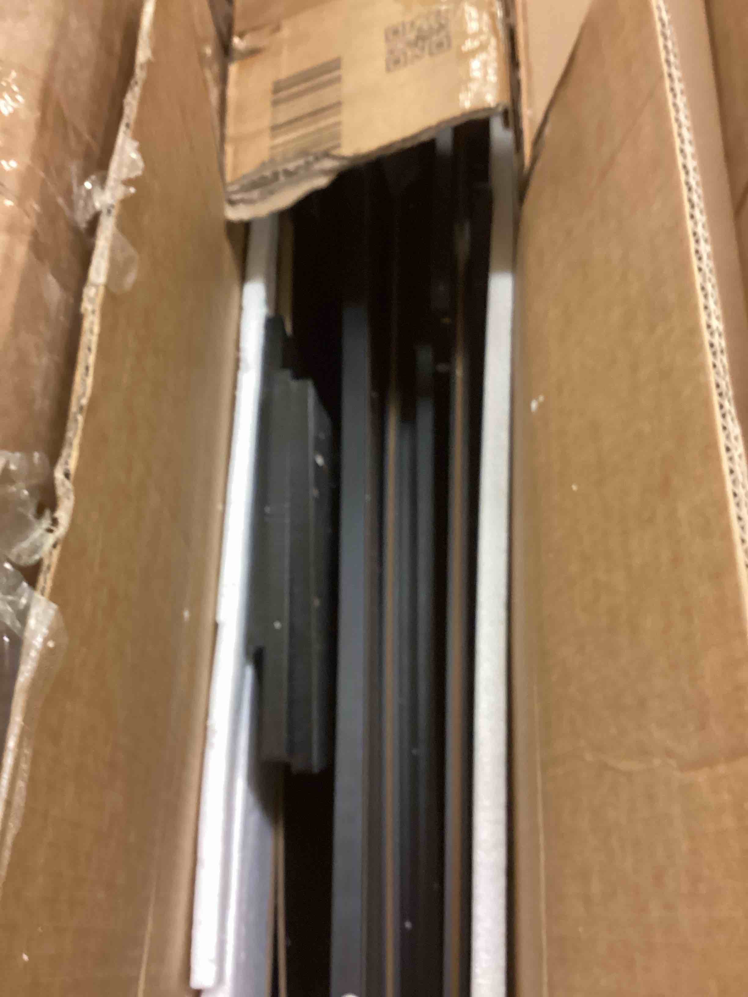 https://s3.amazonaws.com/lotting-images-prod/bidfta/TEA4413174_1782776270544.jpeg