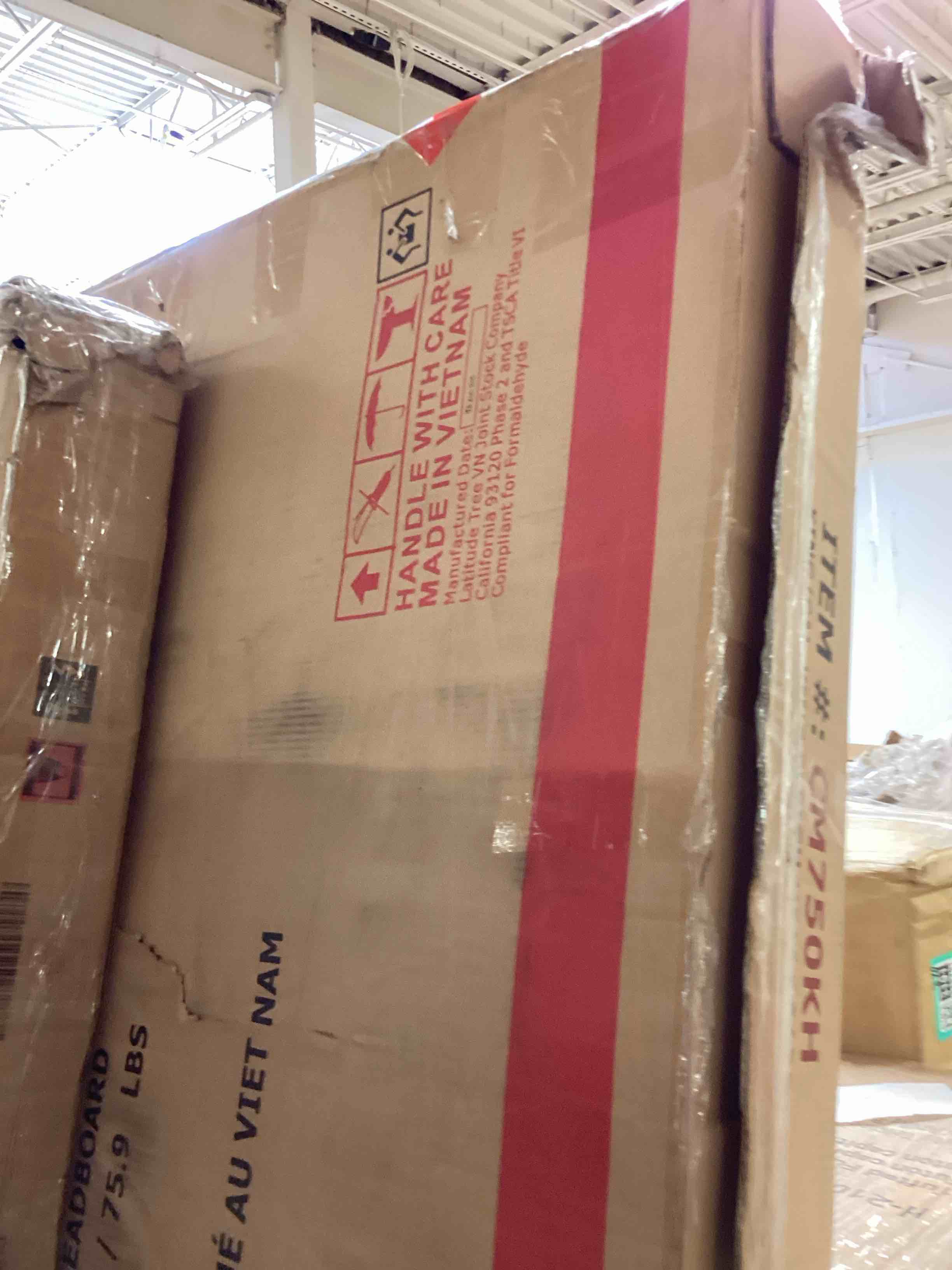 https://s3.amazonaws.com/lotting-images-prod/bidfta/TEA4413189_1782834070419.jpeg