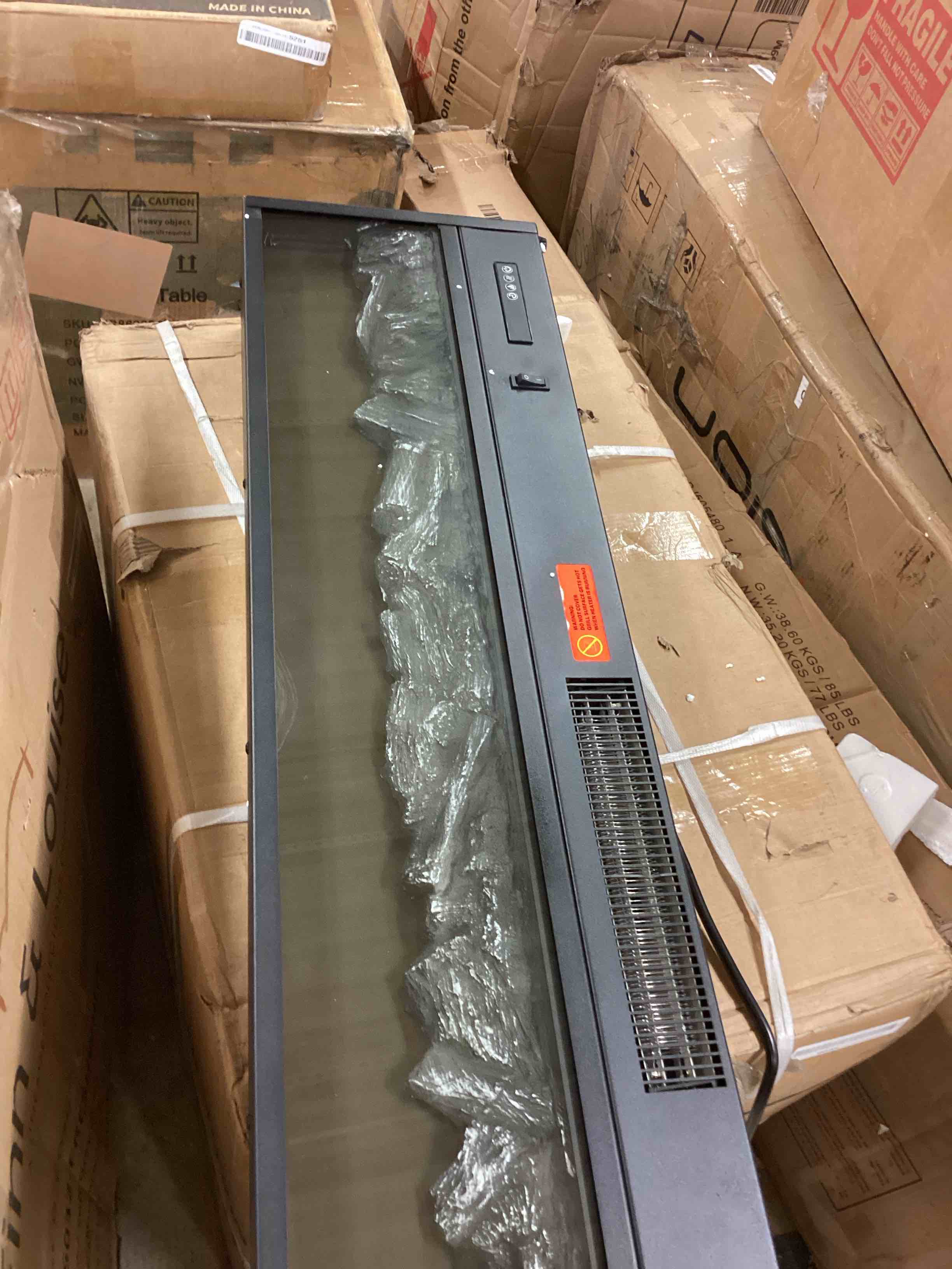 Condition photo showing Good Condition for dagui electric fireplace 48” (model similar from stock photo)