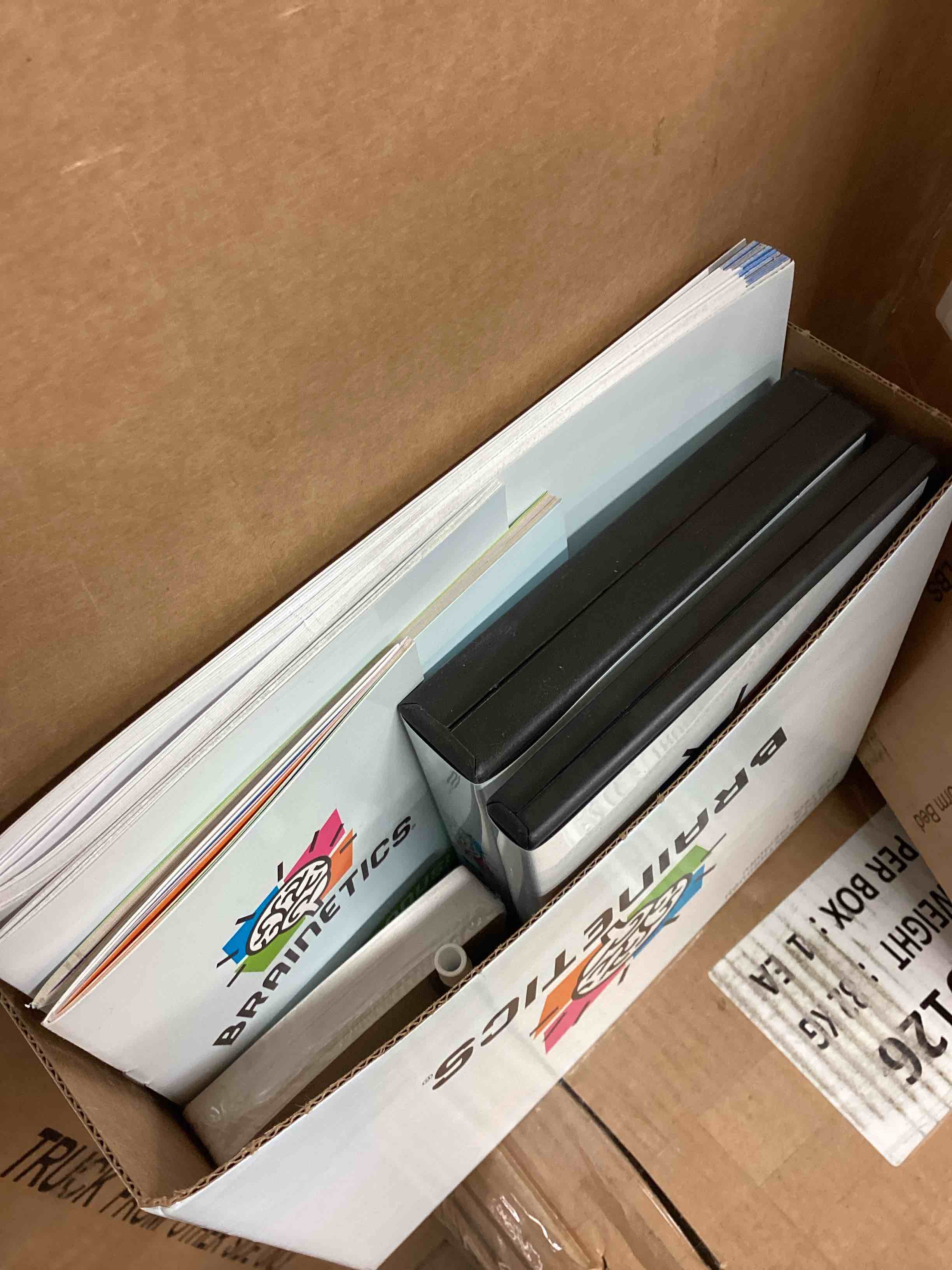 https://s3.amazonaws.com/lotting-images-prod/bidfta/TEA4417106_1780928293967.jpeg