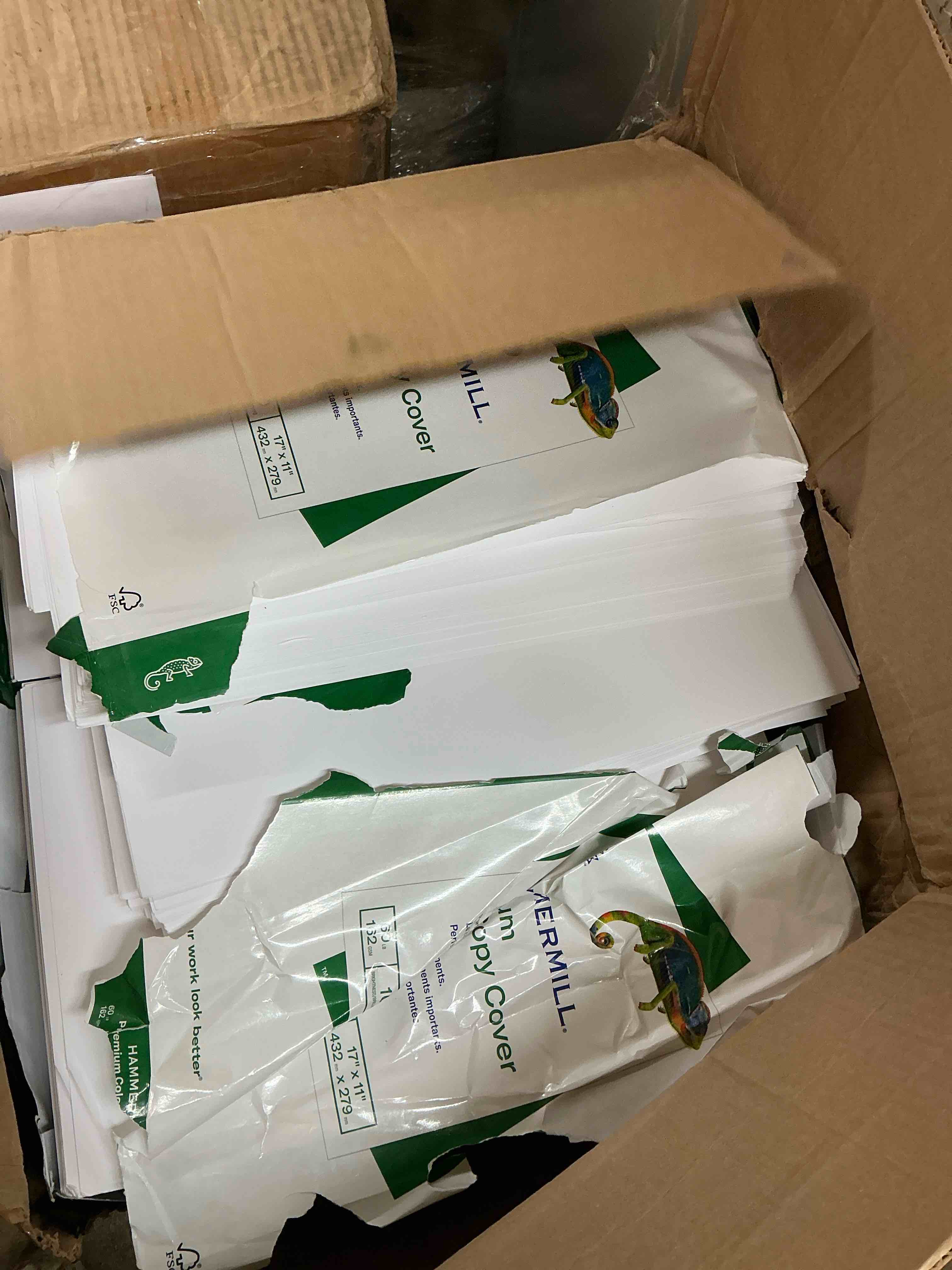 Condition photo showing Good Condition for box of hammermill cardstock, premium color copy, 60 lb, 11 x 17-100 bright, made in the usa card stock, 122556r, white -