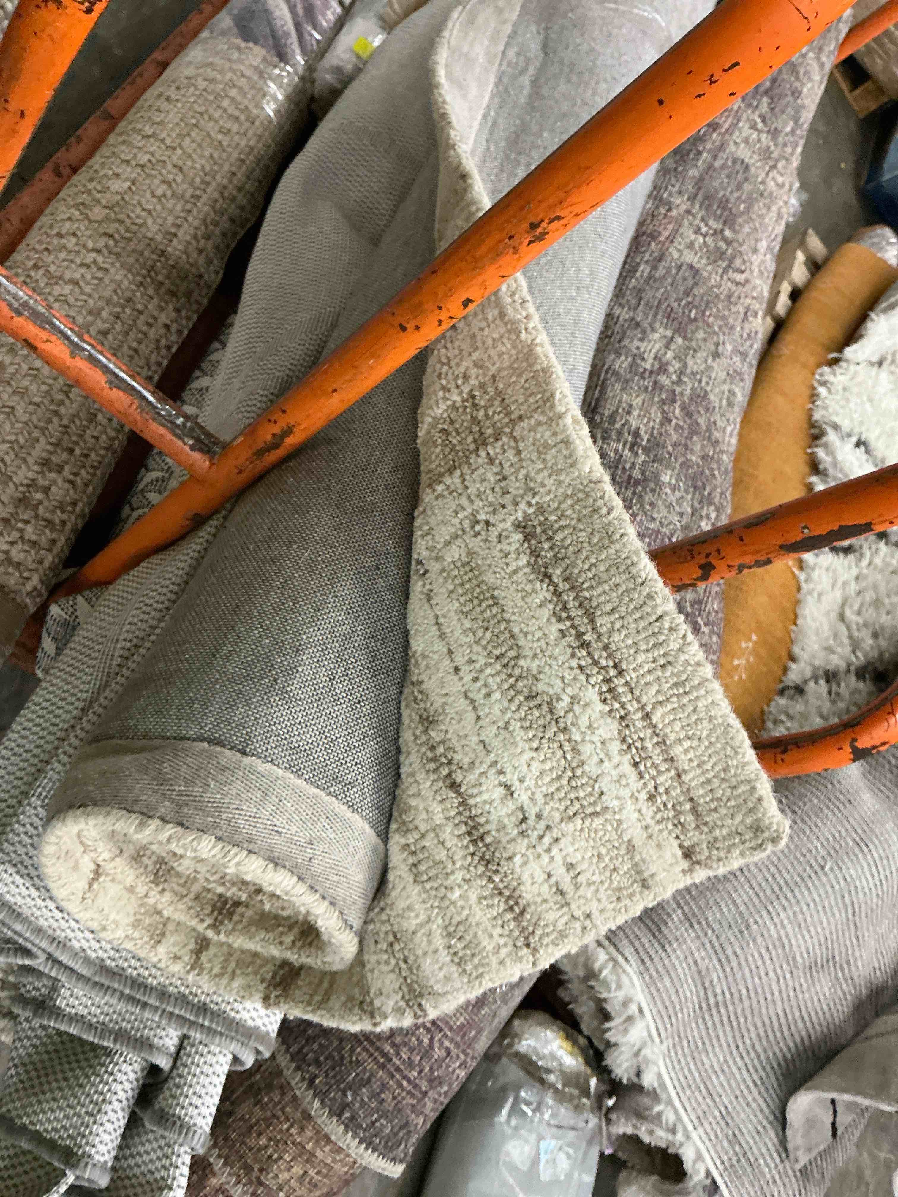 Condition photo showing Good Condition for rae natural oatmeal rug (similar)