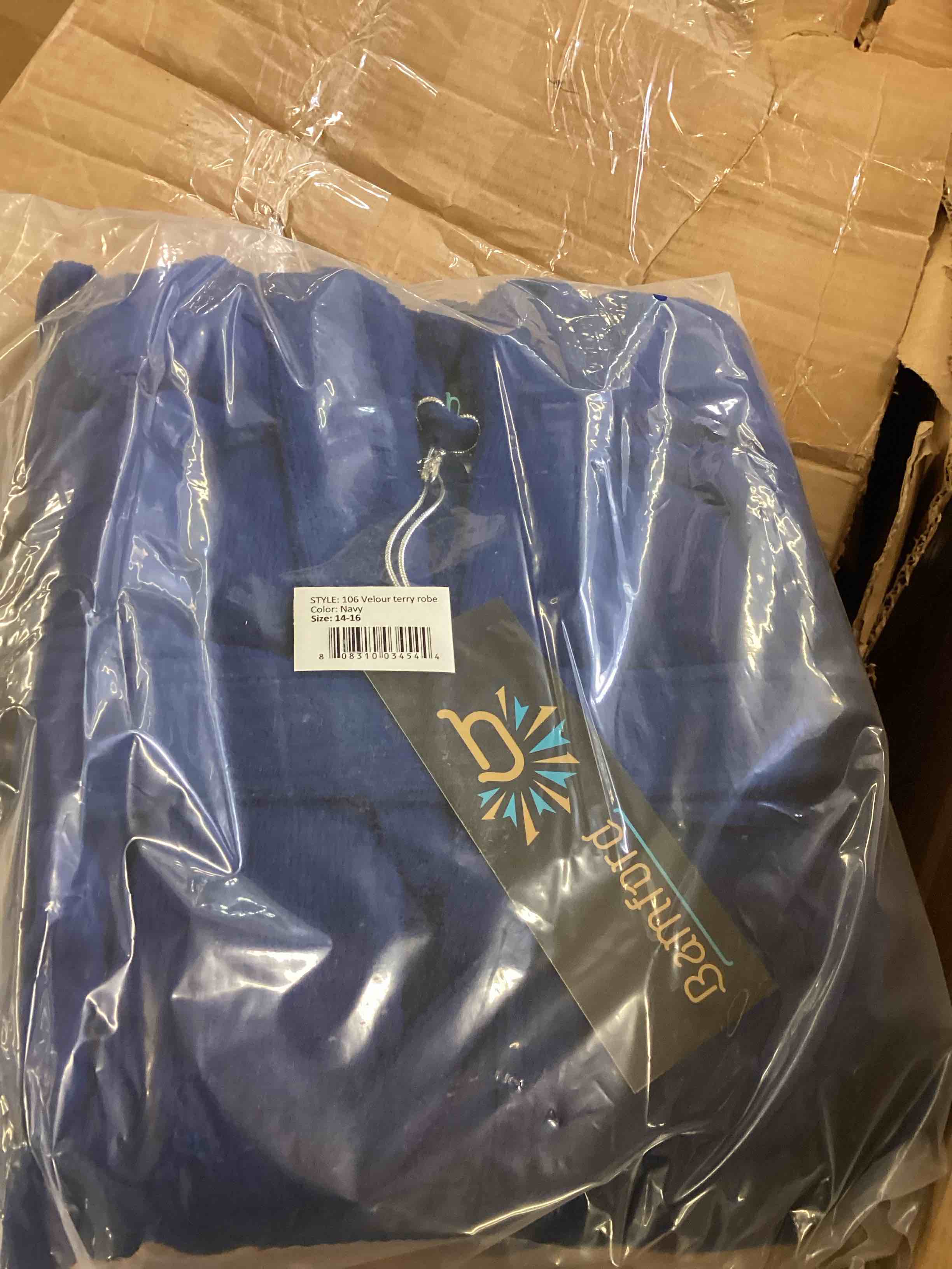 https://s3.amazonaws.com/lotting-images-prod/bidfta/TEA4418597_1787772596135.jpeg