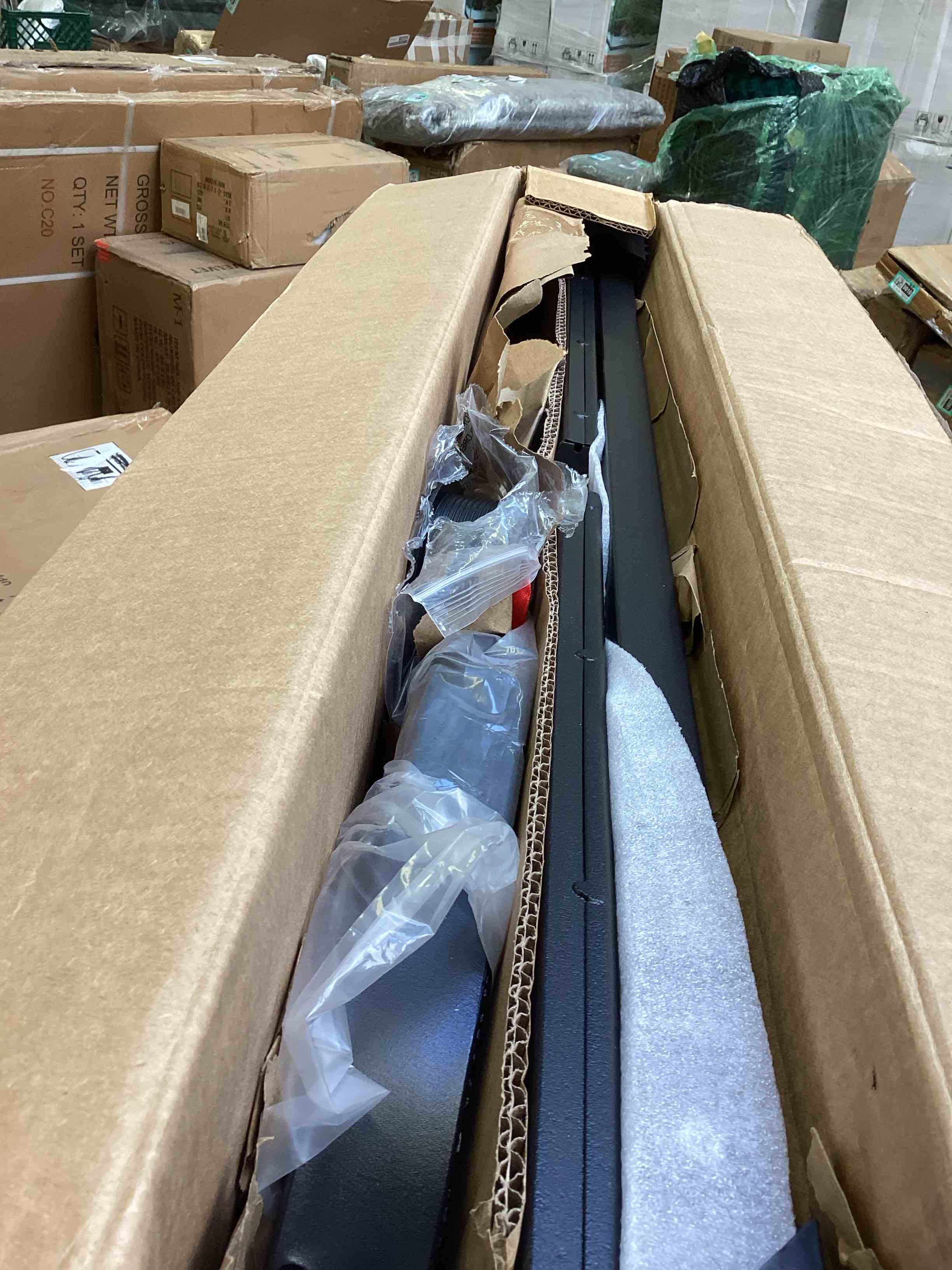 https://s3.amazonaws.com/lotting-images-prod/bidfta/TEA4419072_1789497523122.jpeg