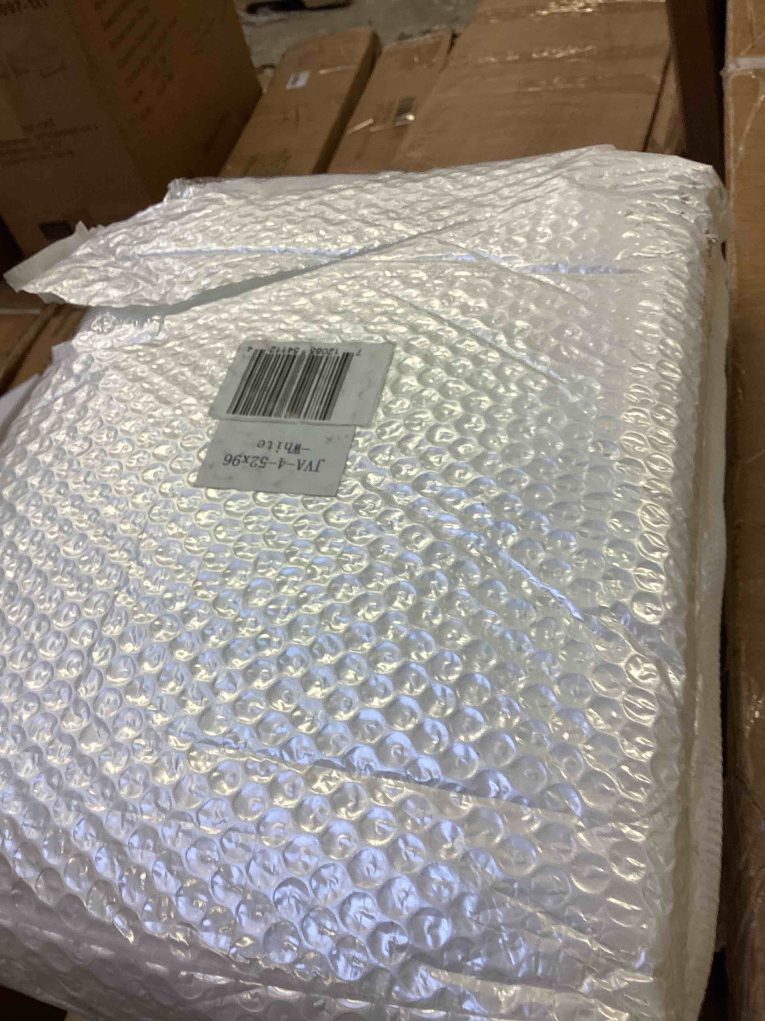 https://s3.amazonaws.com/lotting-images-prod/bidfta/TEA4419088_1789506734601.jpeg