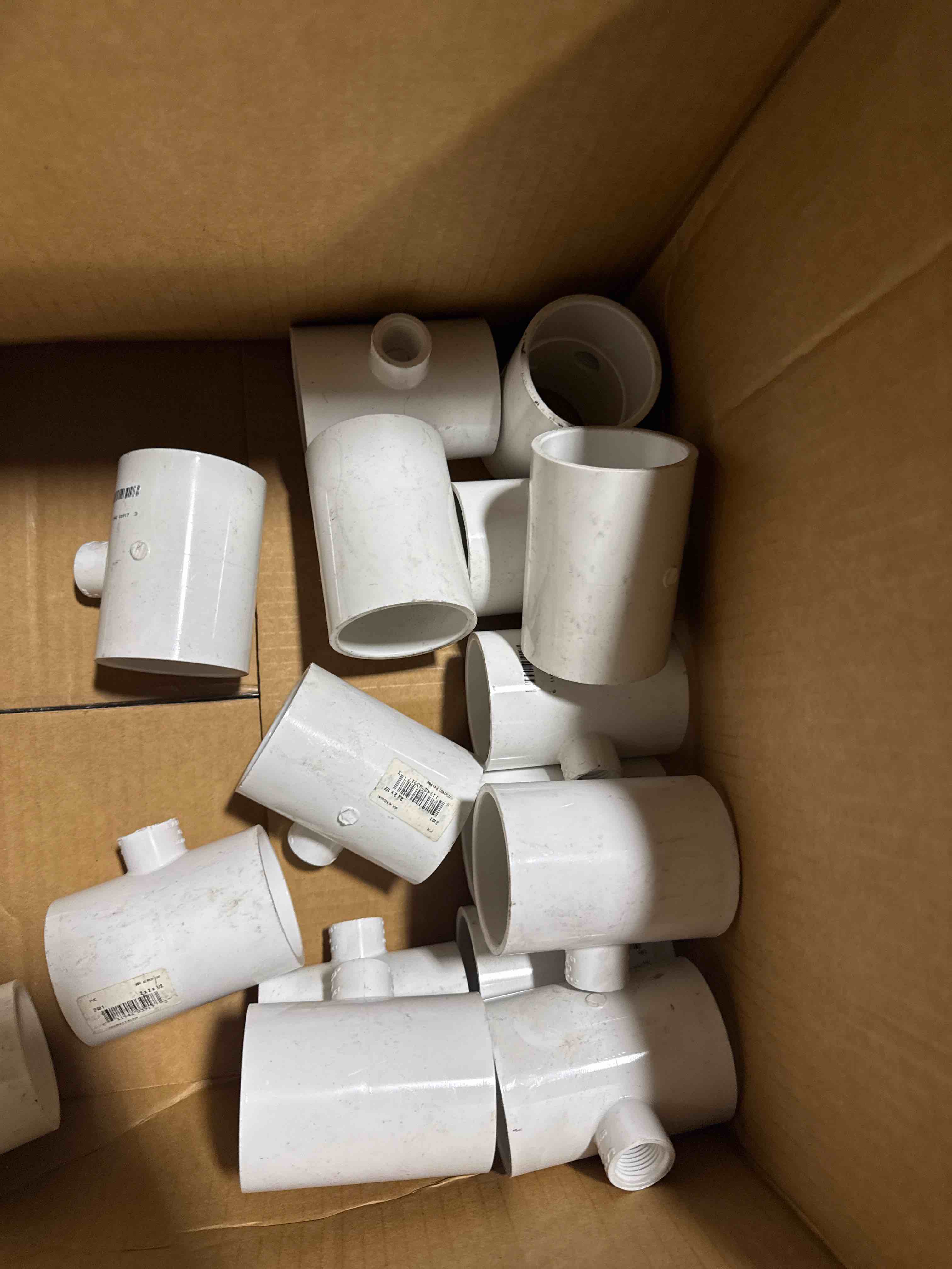 lot of 15 charlotte pipe & foundry pvc024014900 2 x 0.5 in. pvc 40 tee