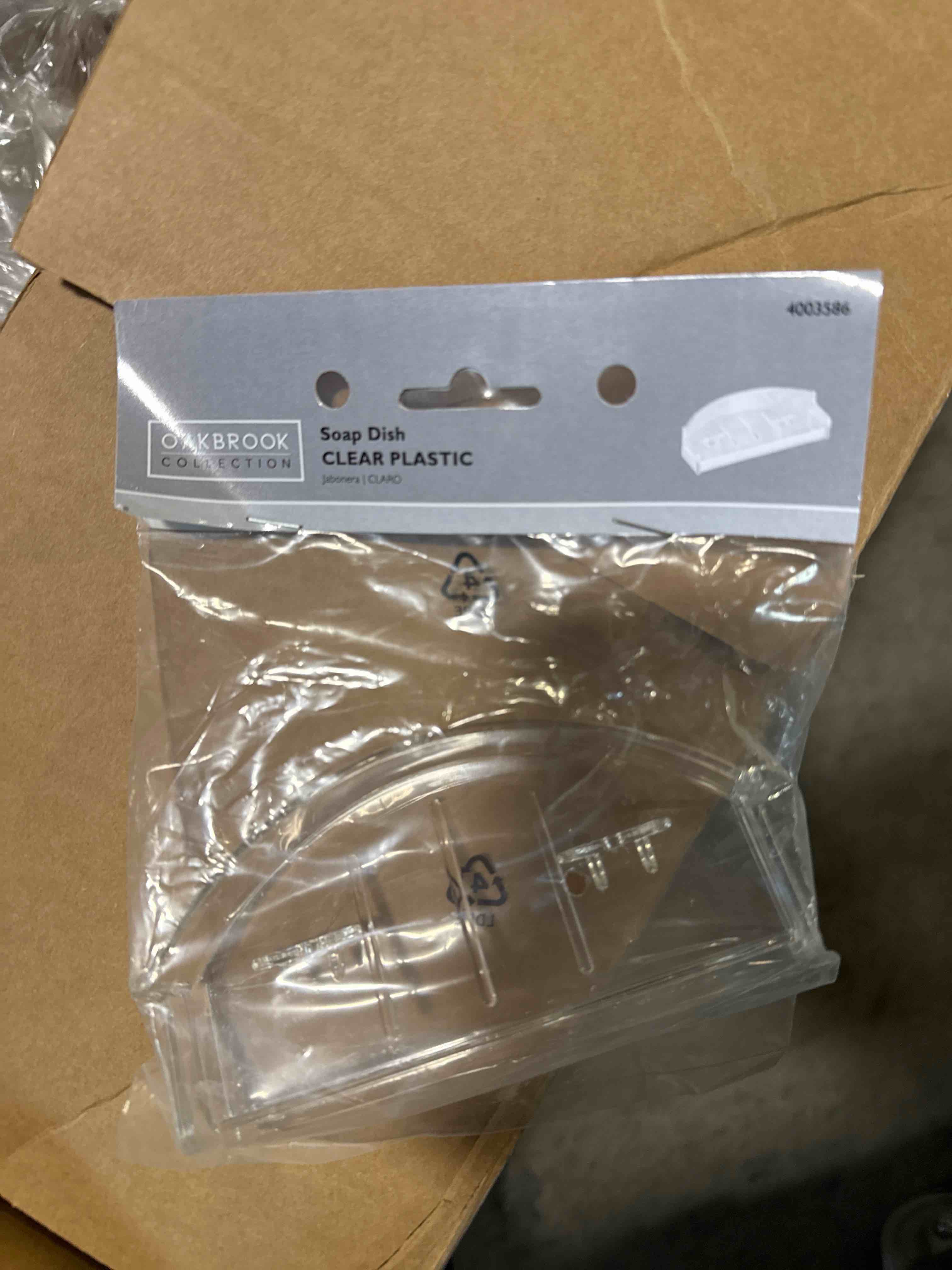 Condition photo showing New/Like New for 12 oakbrook clear plastic soap dish