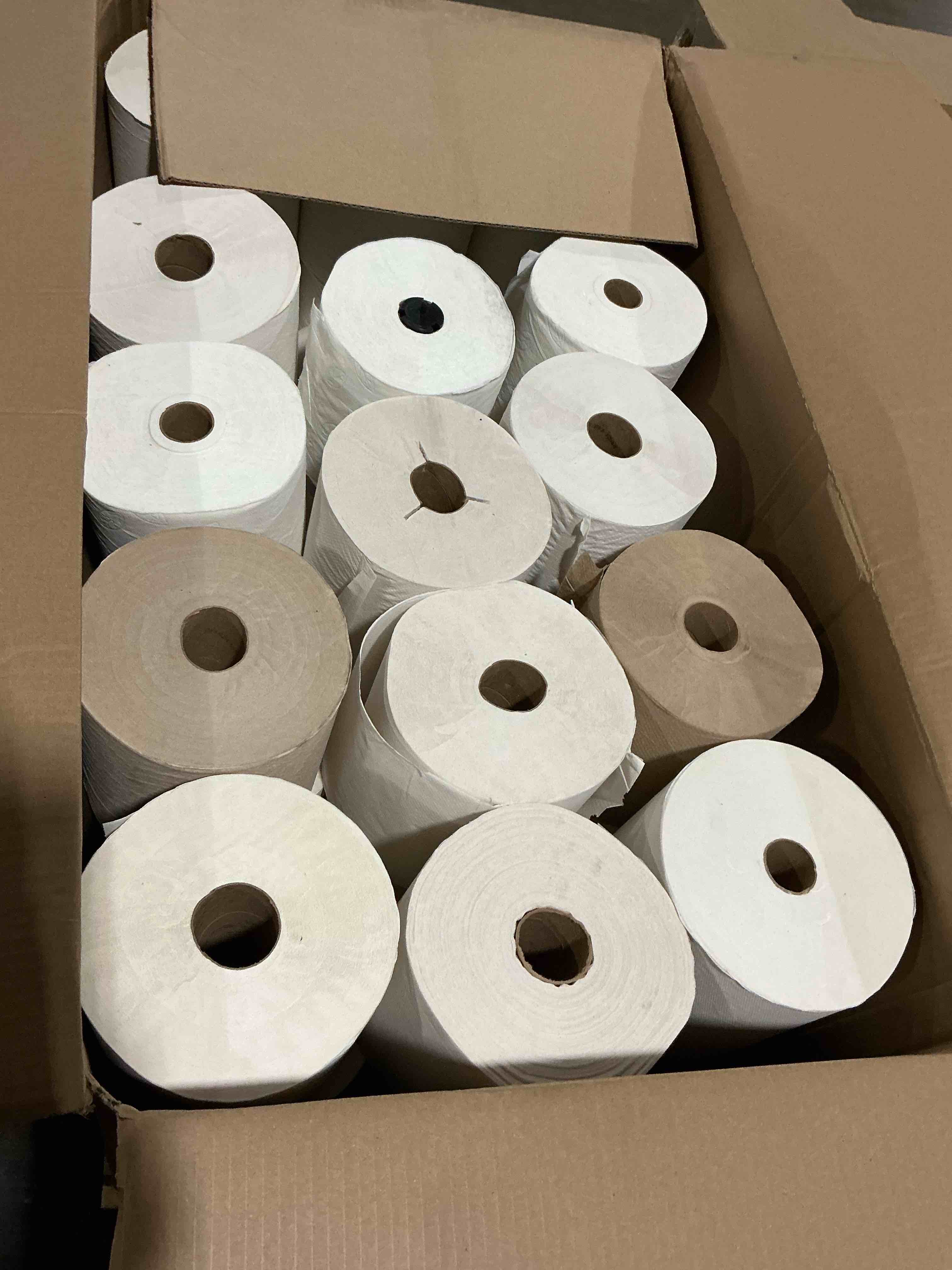https://s3.amazonaws.com/lotting-images-prod/bidfta/TEA4573730_1789649764056.jpeg