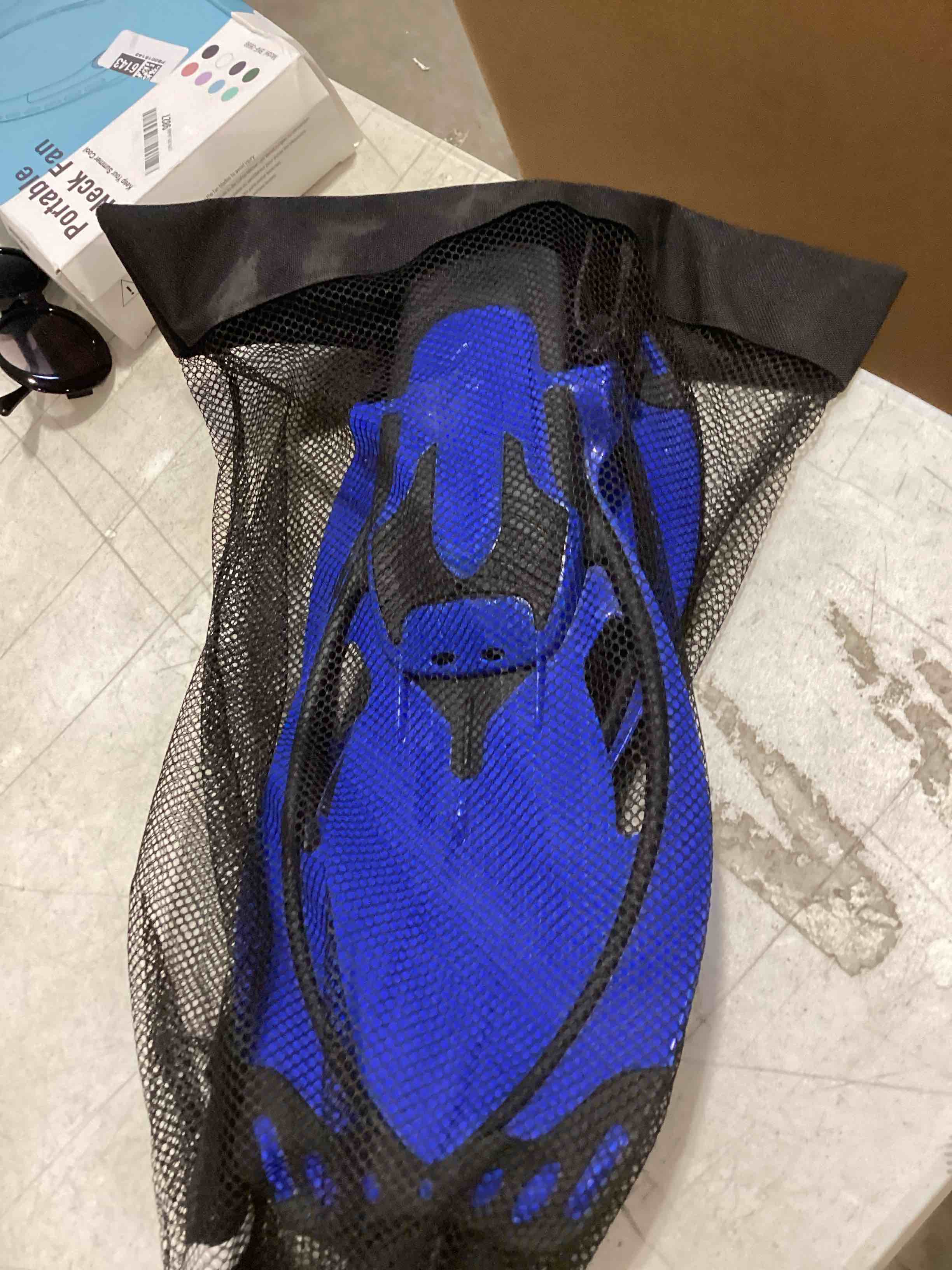 Condition photo showing New/Like New for snorkeling fins
