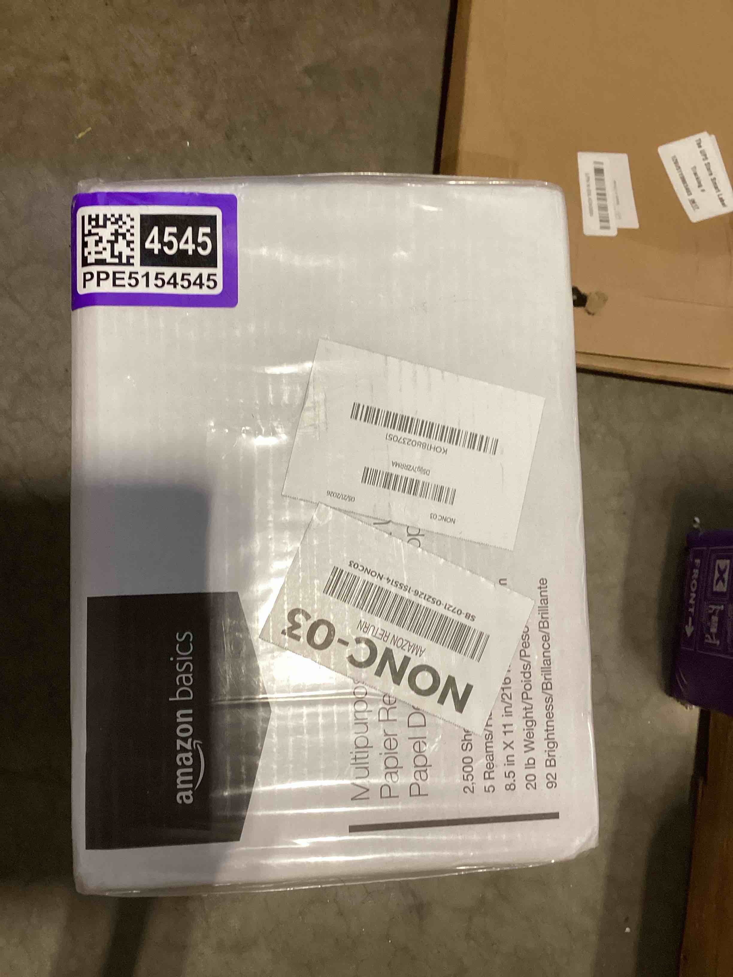 Condition photo showing New/Like New for amazon basics multipurpose copy printer paper, 20 lb, 8.5 x 11 inches, 5 reams (2,500 sheets), 92 bright white