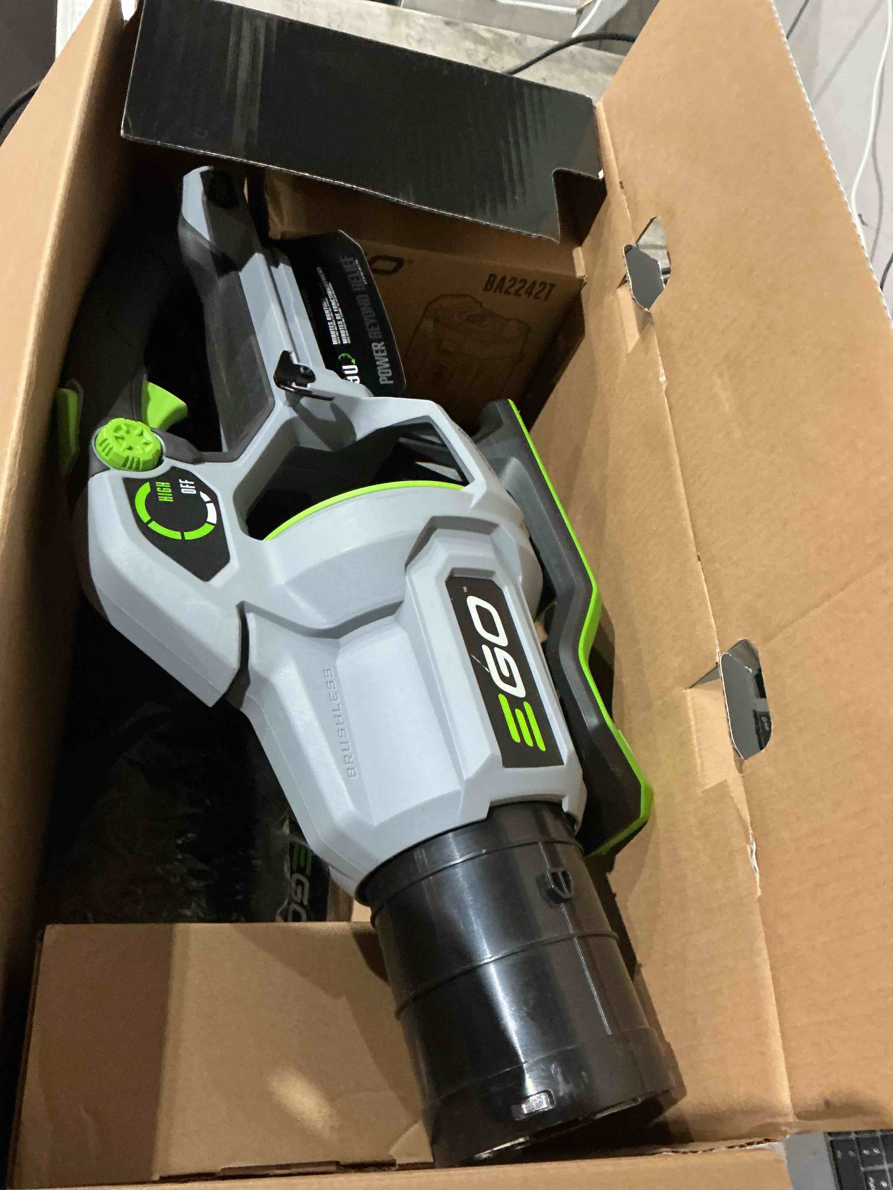 Condition photo showing As Is for unable to get working as is!! ego power+ lb6151 615 cfm variable-speed 56-volt lithium-ion cordless leaf blower with 2.5ah battery and charger, black