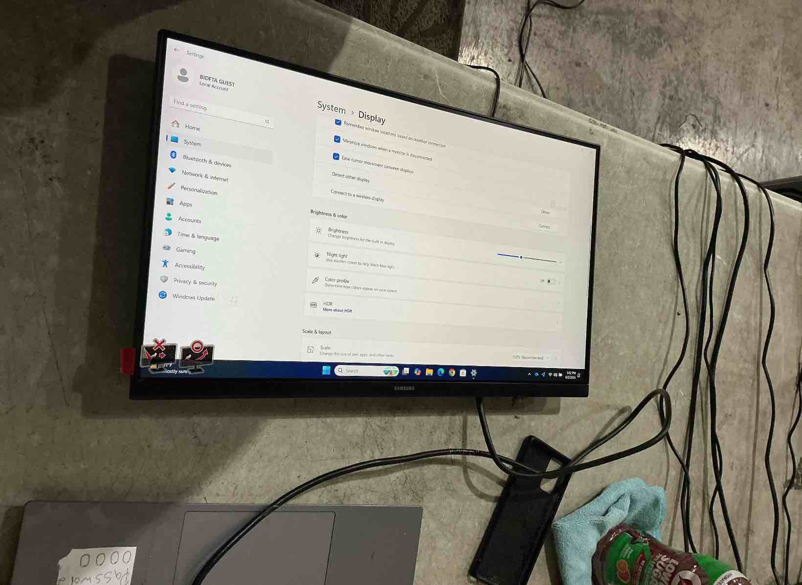 https://s3.amazonaws.com/lotting-images-prod/bidfta/TEA4873358_1780427662781.jpeg