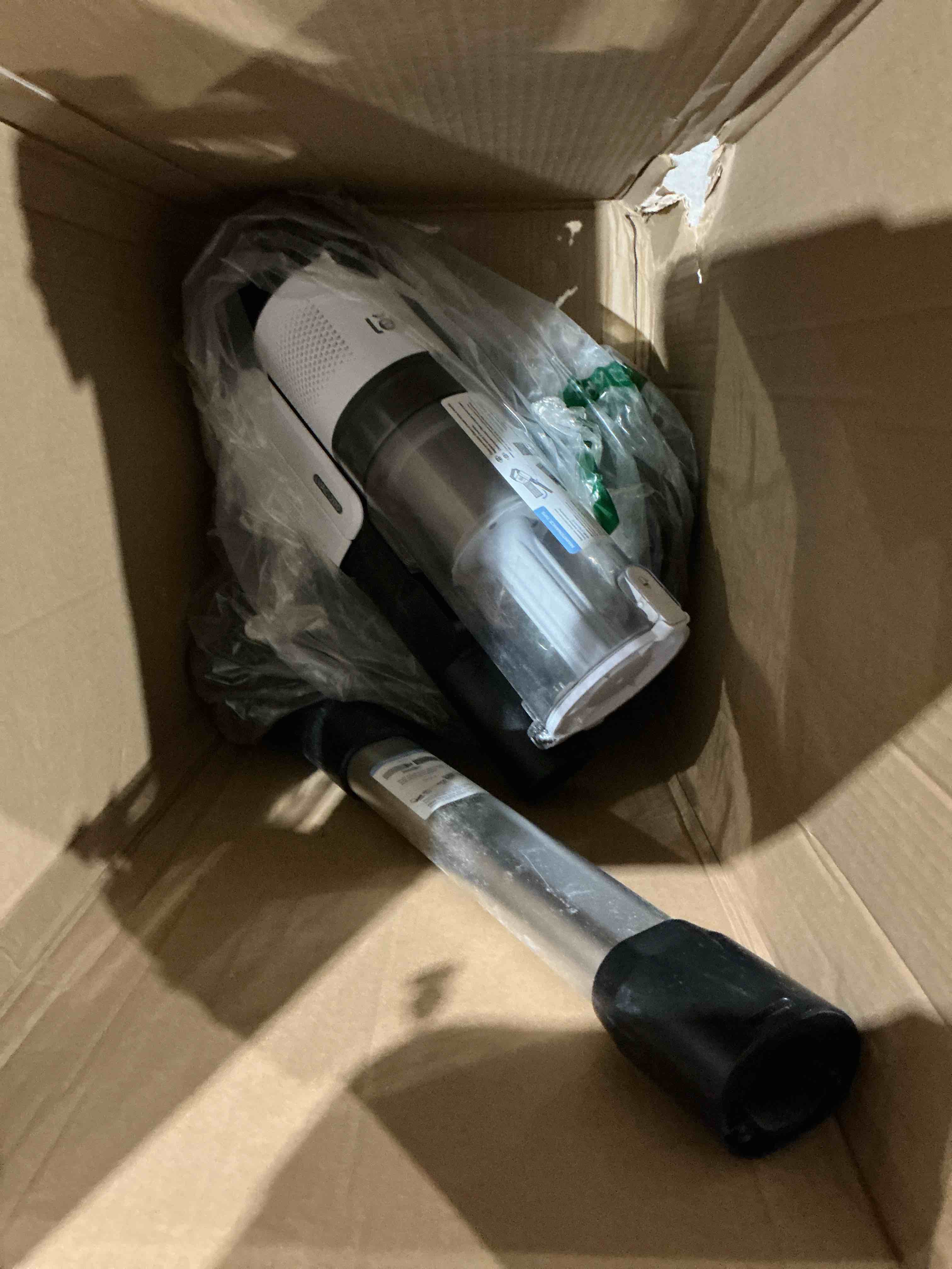 https://s3.amazonaws.com/lotting-images-prod/bidfta/TEA4876455_1780583355663.jpeg