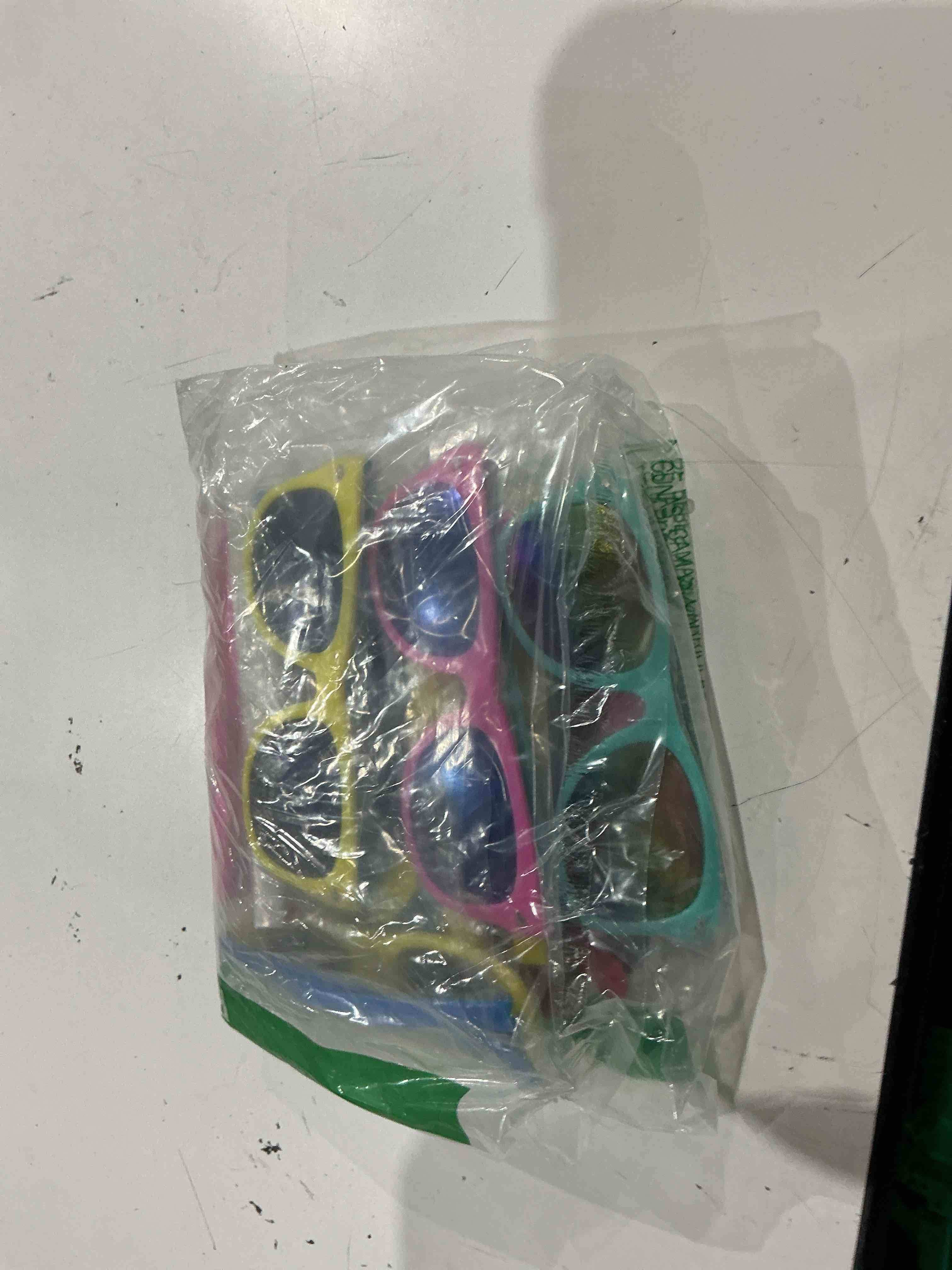 Condition photo showing Good Condition for ginmic kids sunglasses bulk party favors, 24pack valentines day gifts uv 400 protection neon sunglasses for boys and girls, party favor, birthday classroom goodie bags party supplies. 24pack kids sunglasses