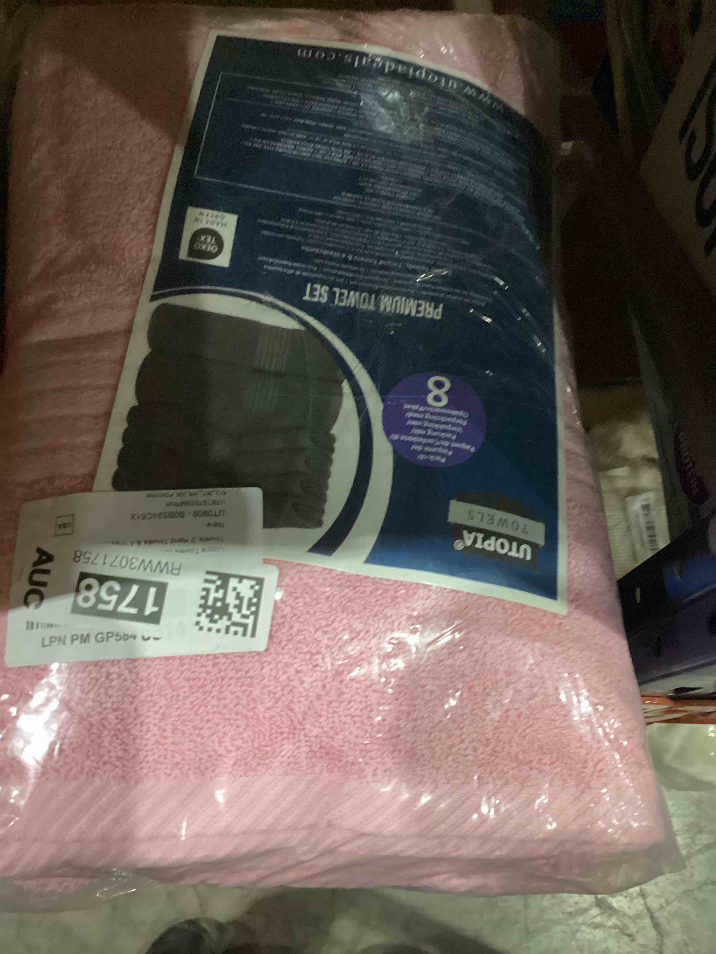 Condition photo showing Good Condition for towels 8 piece premium towel set, 2 bath, 2 hand, and 4 washcloths, 100% ring spun cotton, highly absorbent towels for bathroom, sports, and hotel, pink