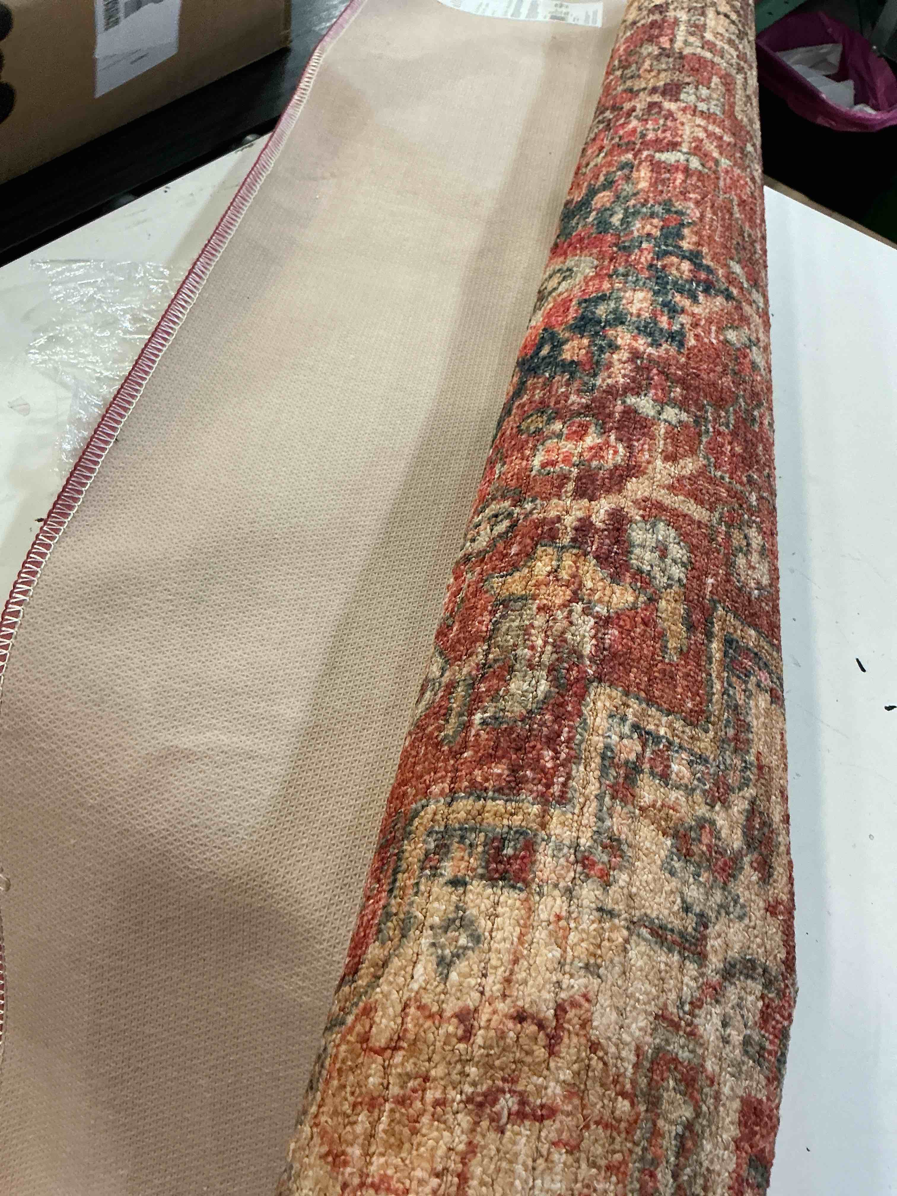 Condition photo showing Good Condition for terra medallion 5 x 8 (ft) loomed polyester rust rectangular indoor medallion machine washable area rug in copper