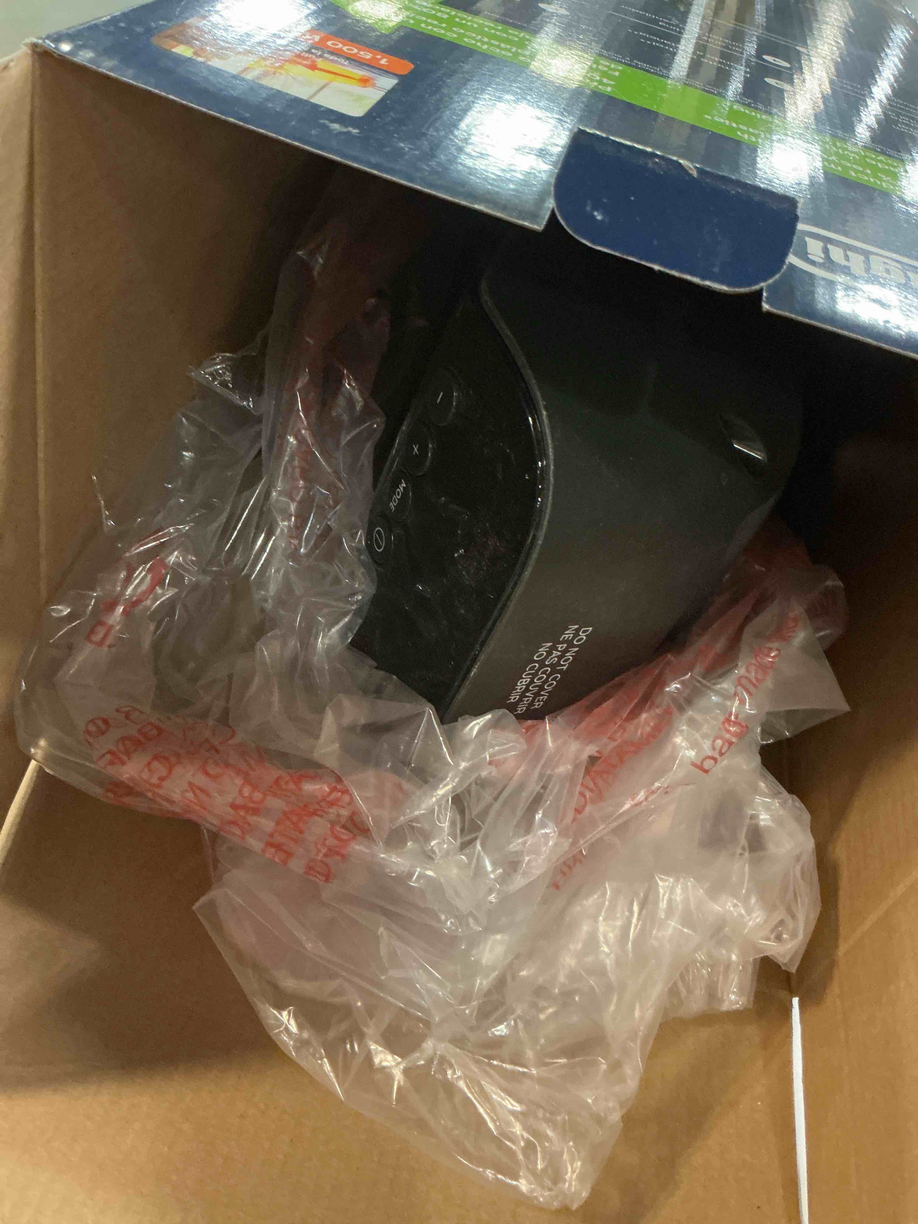 Condition photo showing Good Condition for delonghi 1500 -watt ceramic tower indoor electric space heater with thermostat with