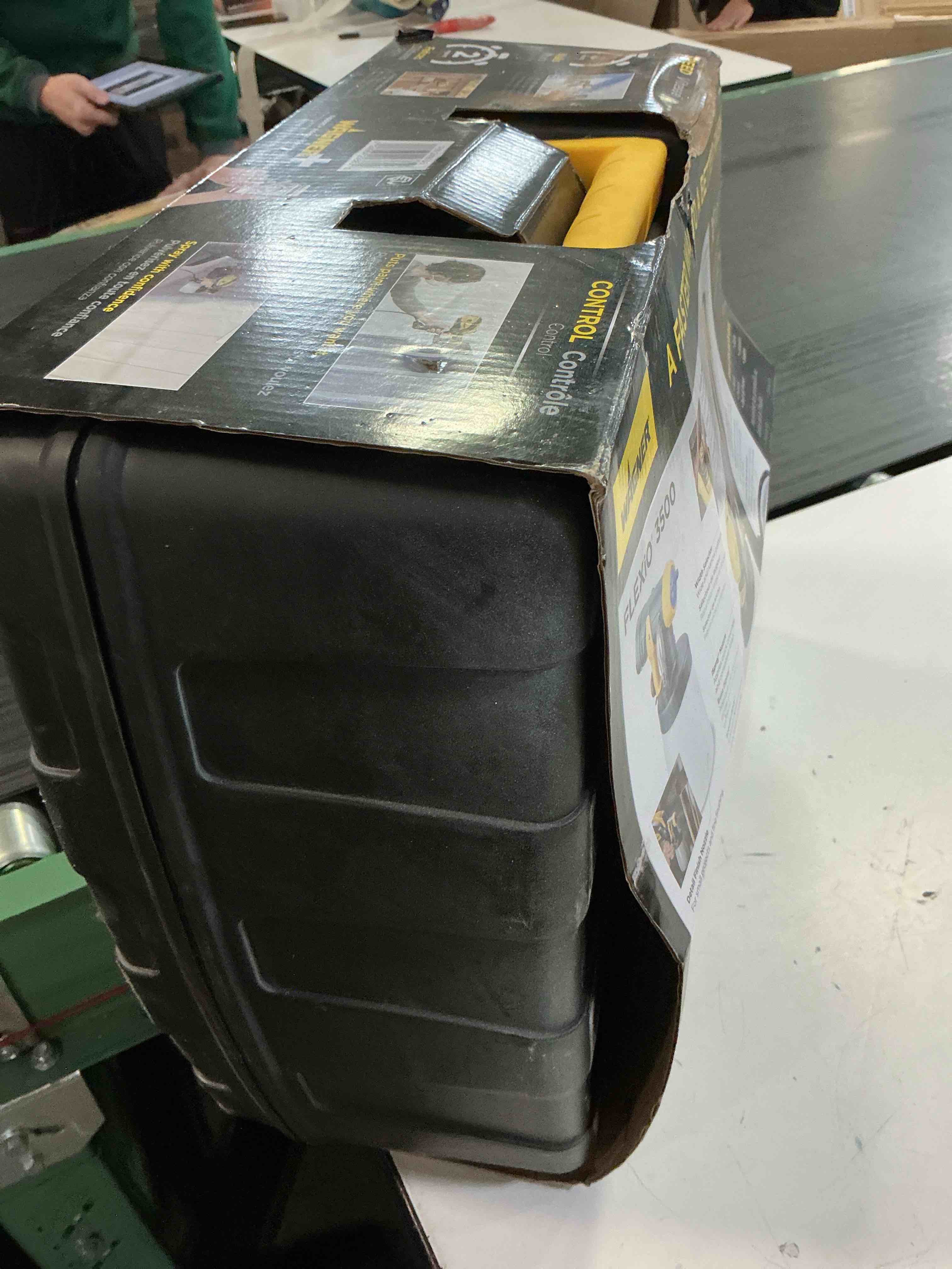 Condition photo showing Good Condition for flexio 3500 electric handheld hvlp paint sprayer