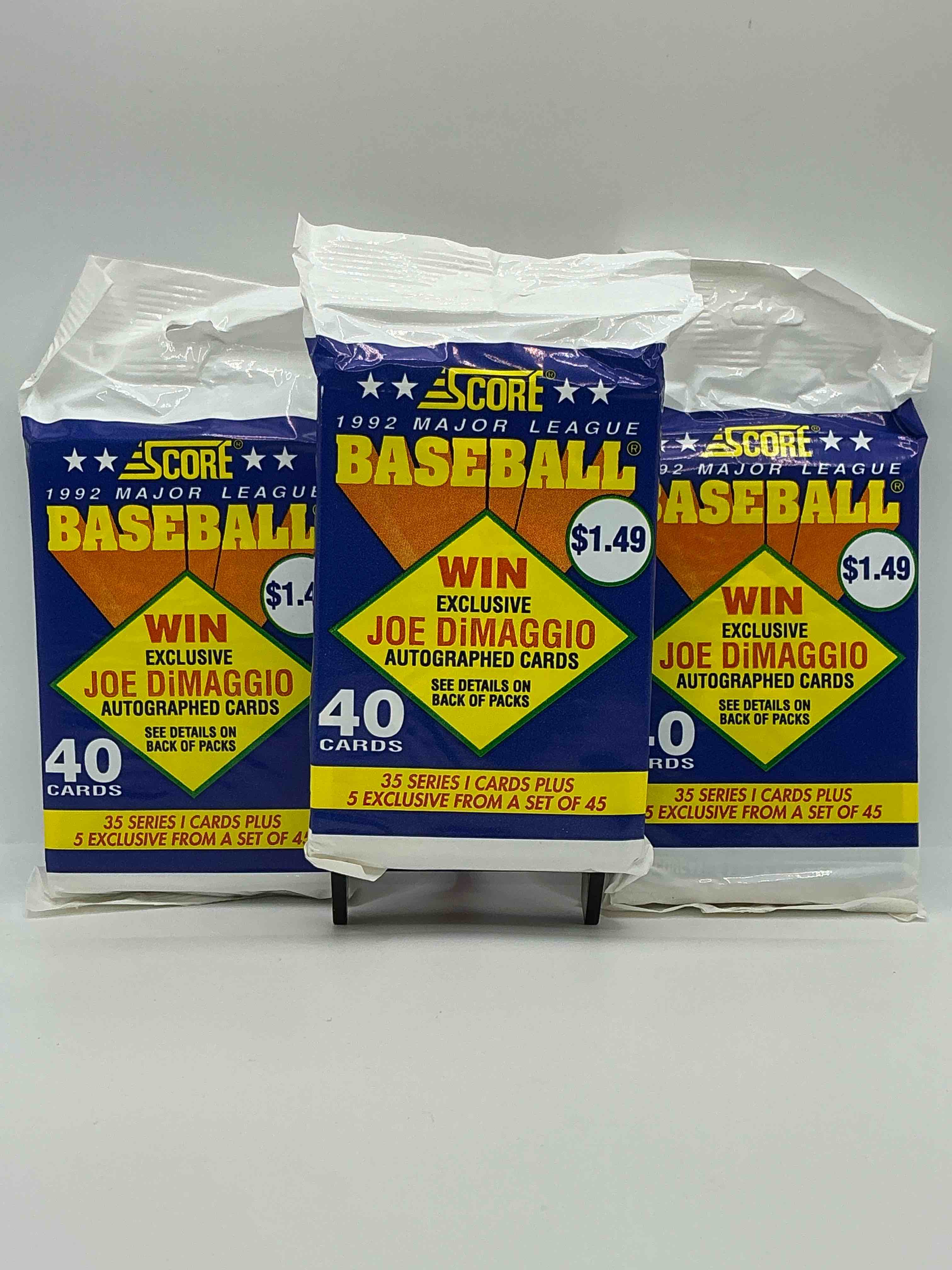 jumbo packs! joe dimaggio autograph!? 2,495 joe dimaggio randomly inserted signature cards in the packs from this year! 1992 score baseball craziness, see what you get!