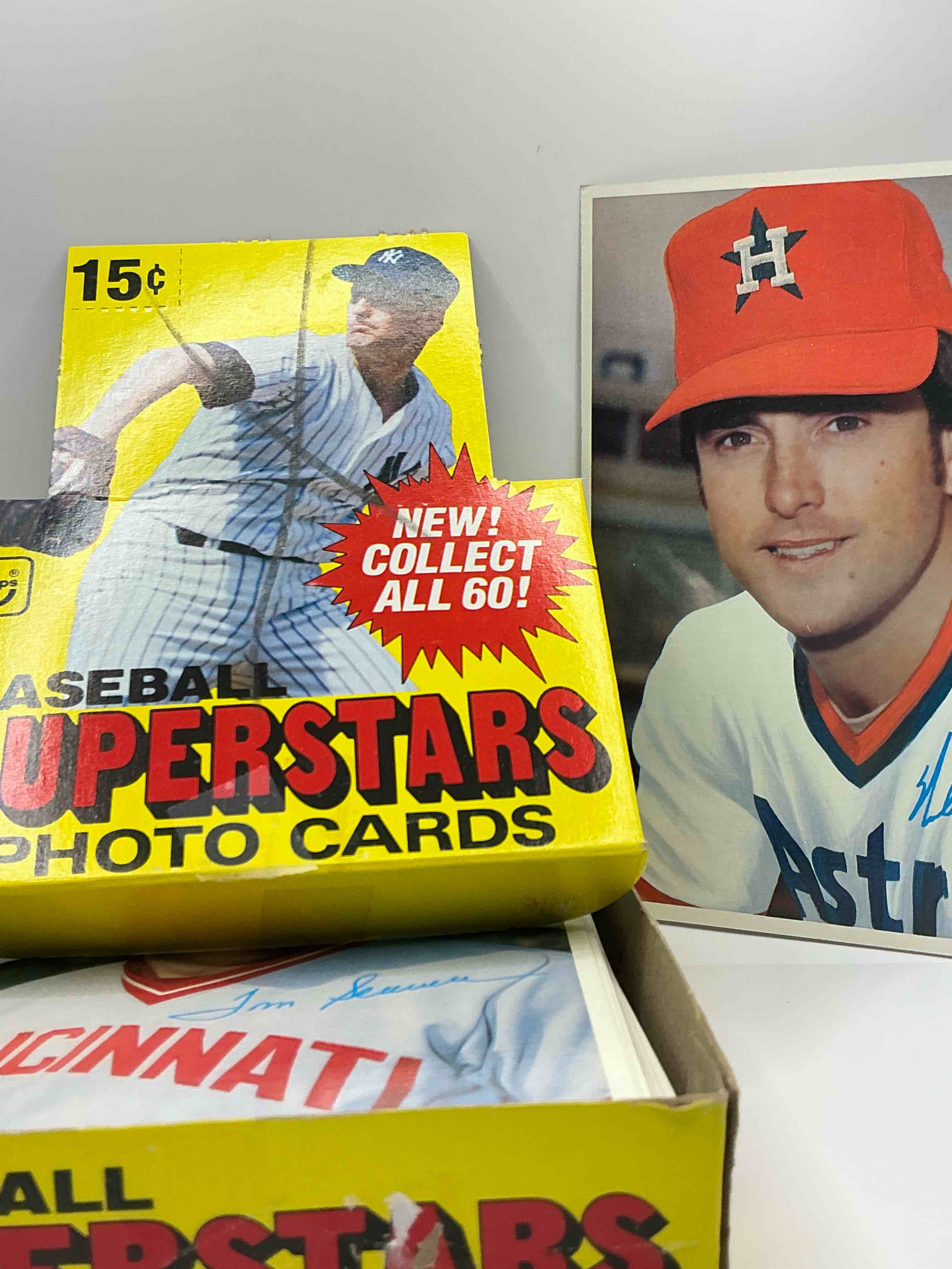 Condition photo showing New/Like New for 1980’s topps baseball superstars! awesome jumbo picture cards include legends like nolan ryan! johnny bench! george brett! reggie jackson!! mike schmidt! & more! grab a piece of historical baseball in this 48 card set!